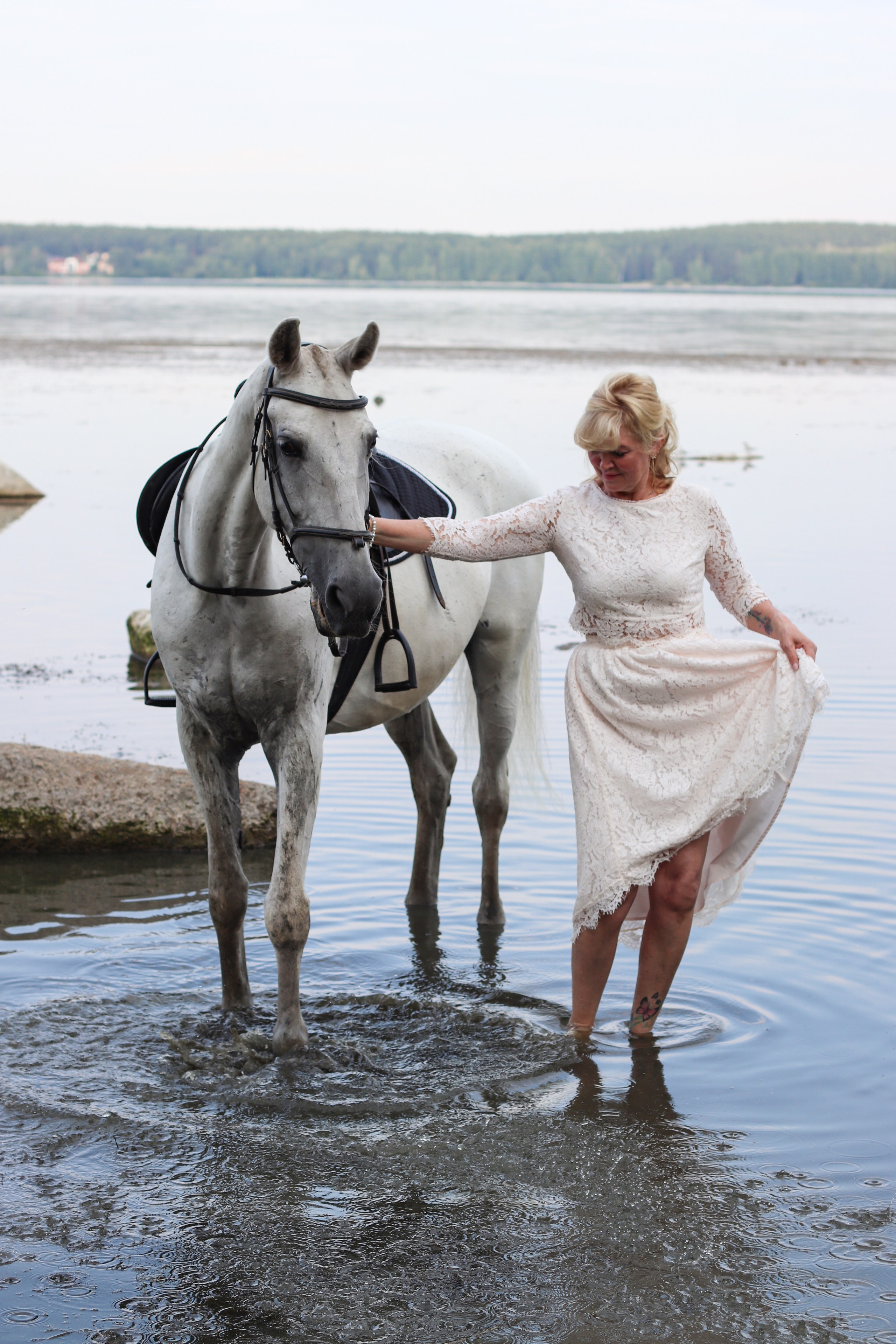 Фотографии людей с животными, кошка, собака, лошадь. Свадебный, семейный, женский и детский фотограф из Екатеринбурга