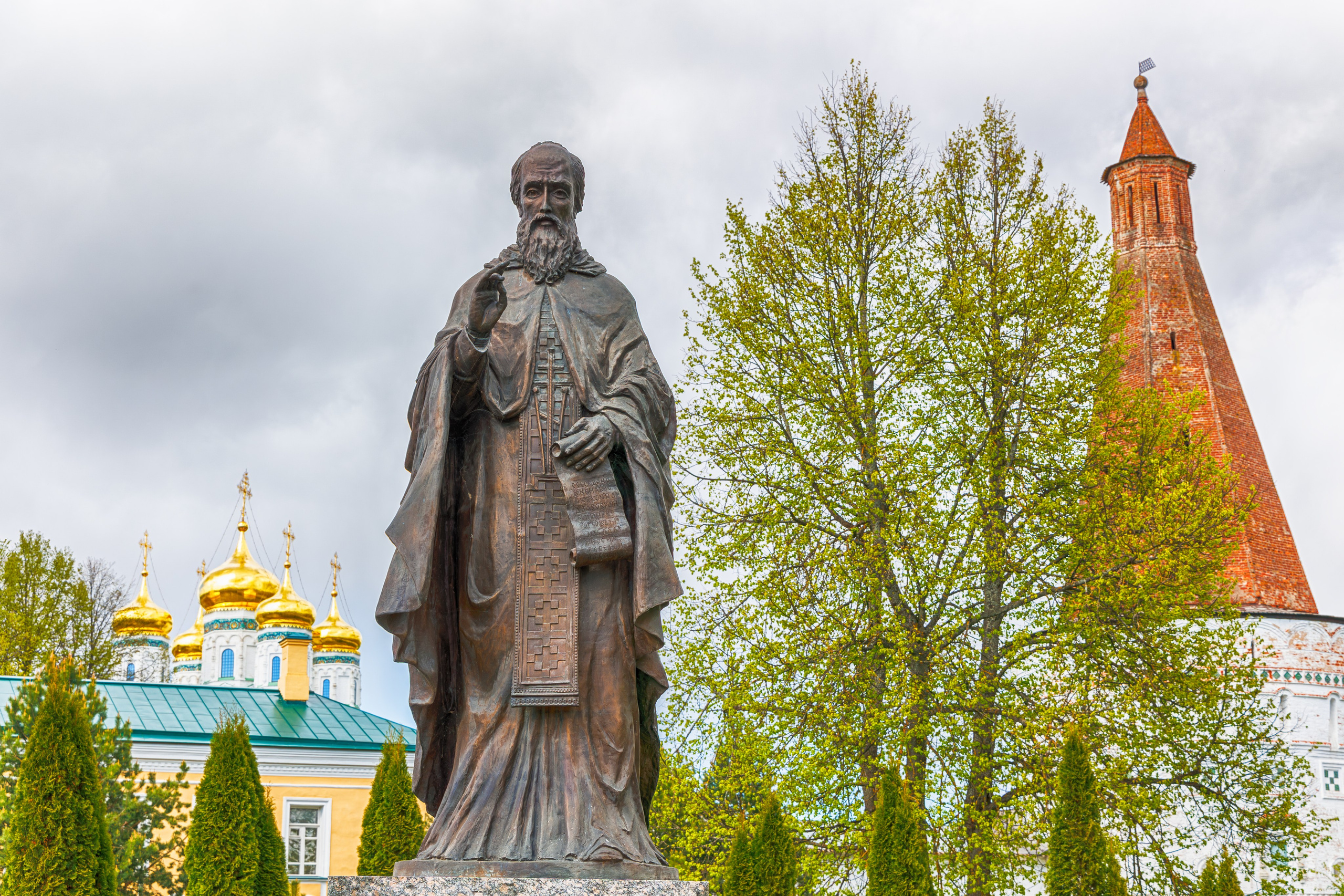 Путешествие во времени: Иосифо-Волоцкий монастырь. 1000 куполов России, фотопроект Вадима Квятковского и Надежды Ельцовой