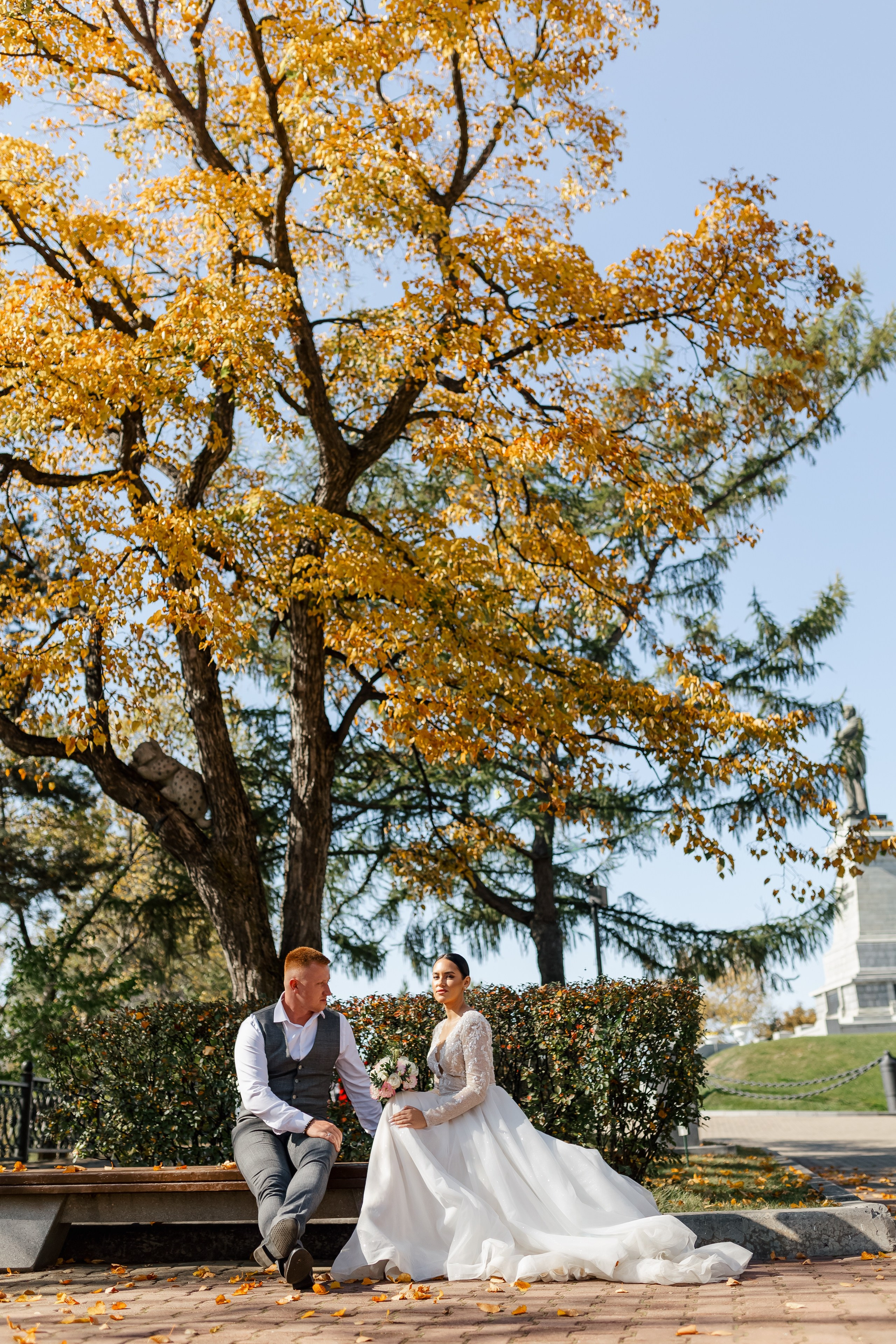 Степан и Алина. Красивая осенняя прогулка. Свадебный фотограф в Хабаровске