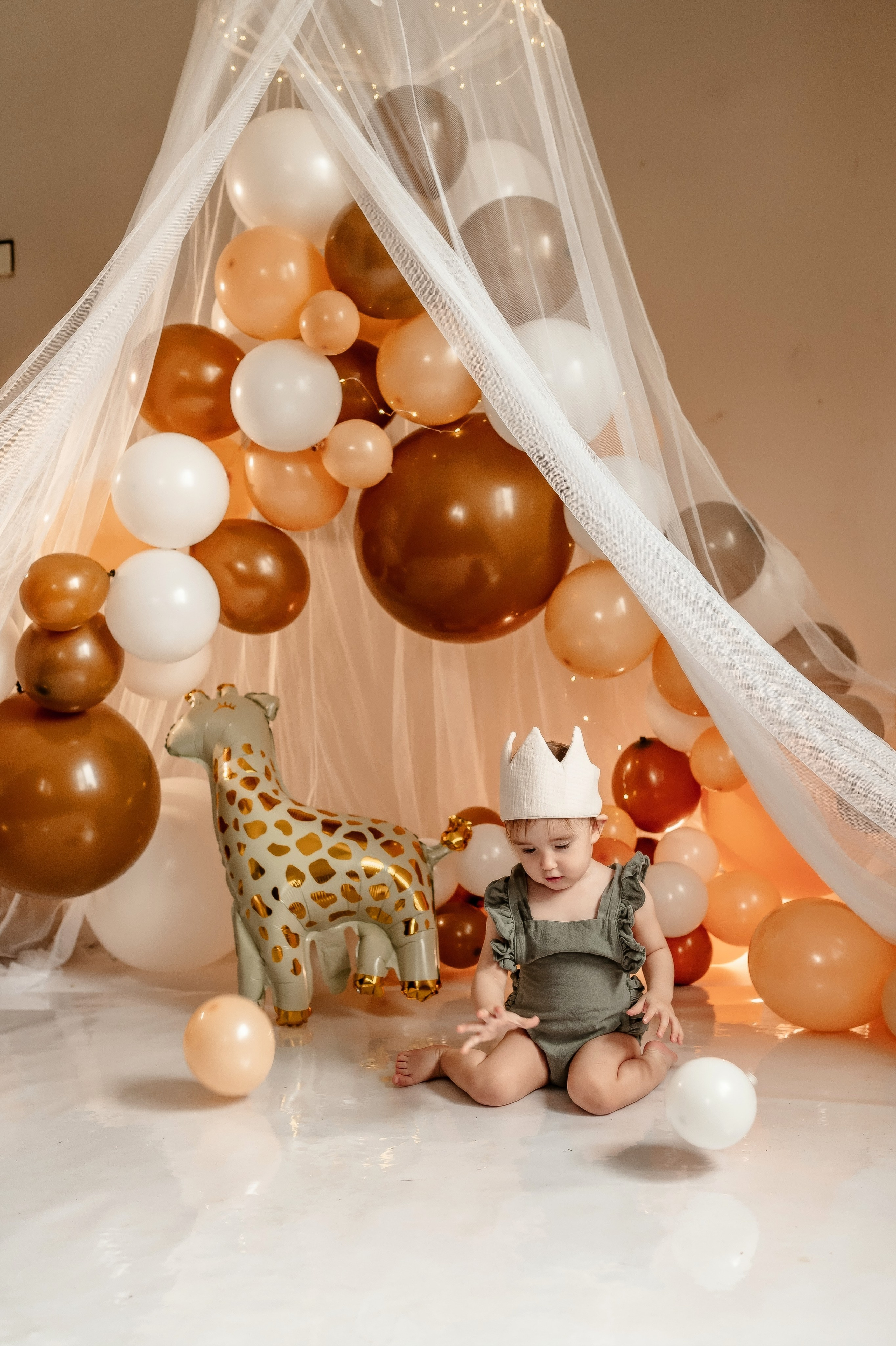 Годовасие с шариками. Фотограф Котова Валентина