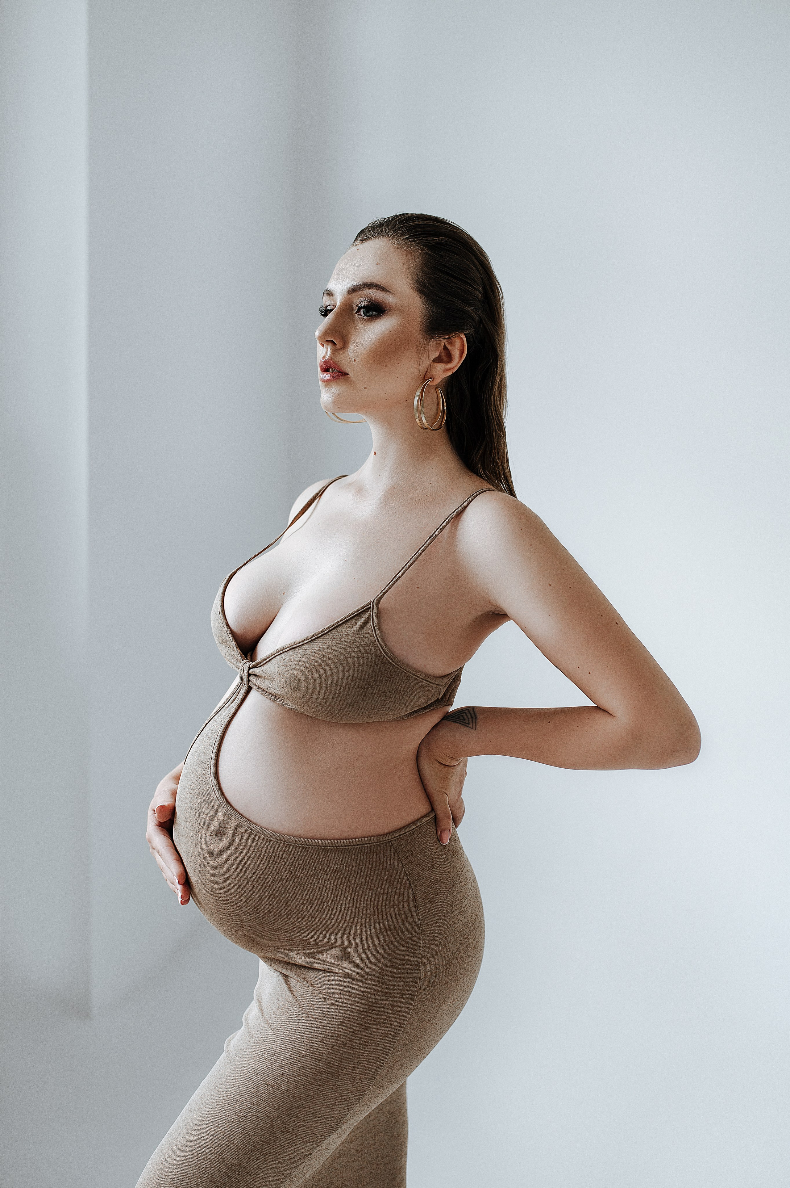 Валерия Крюкова. Фотостудия Алматы — 2 Stula.Studio | Аренда залов