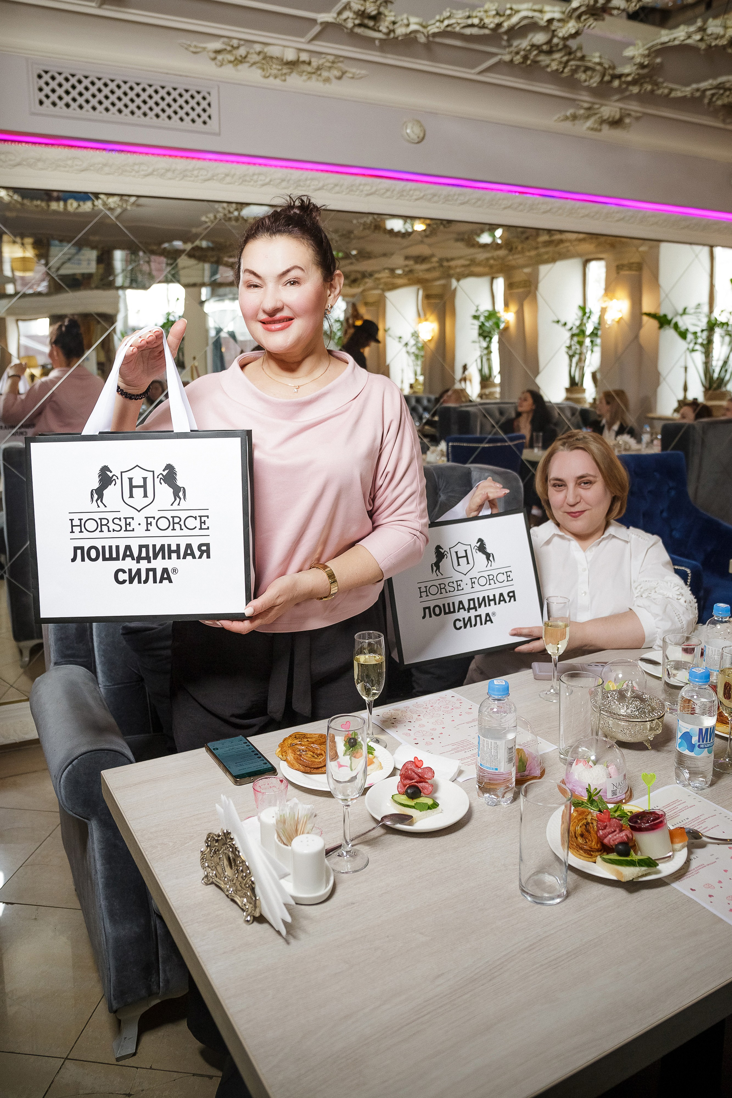 Большой Женский Нетворкинг. Репортажный Фотограф Александр Назаров. Москва и М.О
