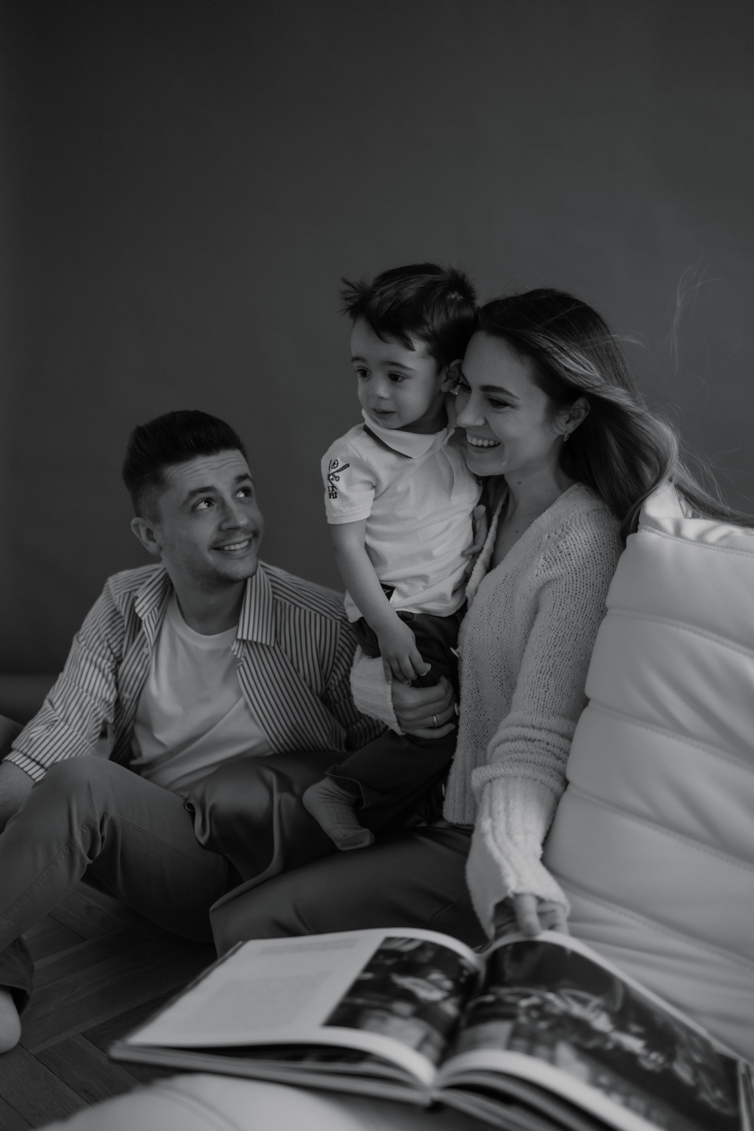 Инна, Иван и малыши Егор и Саша. Семейный, домашний, ньюборн фотограф Москва Цветкова Елизавета