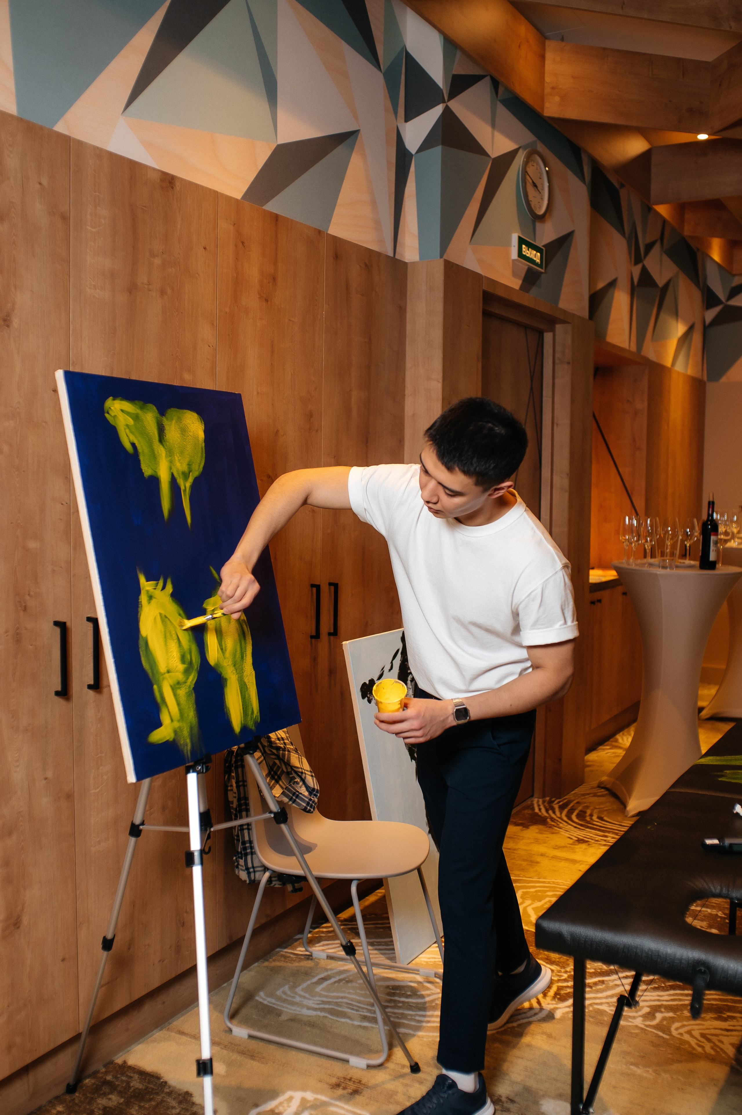 Рисуем телом, Карим COSMOS. Фотограф Нижний Новгород