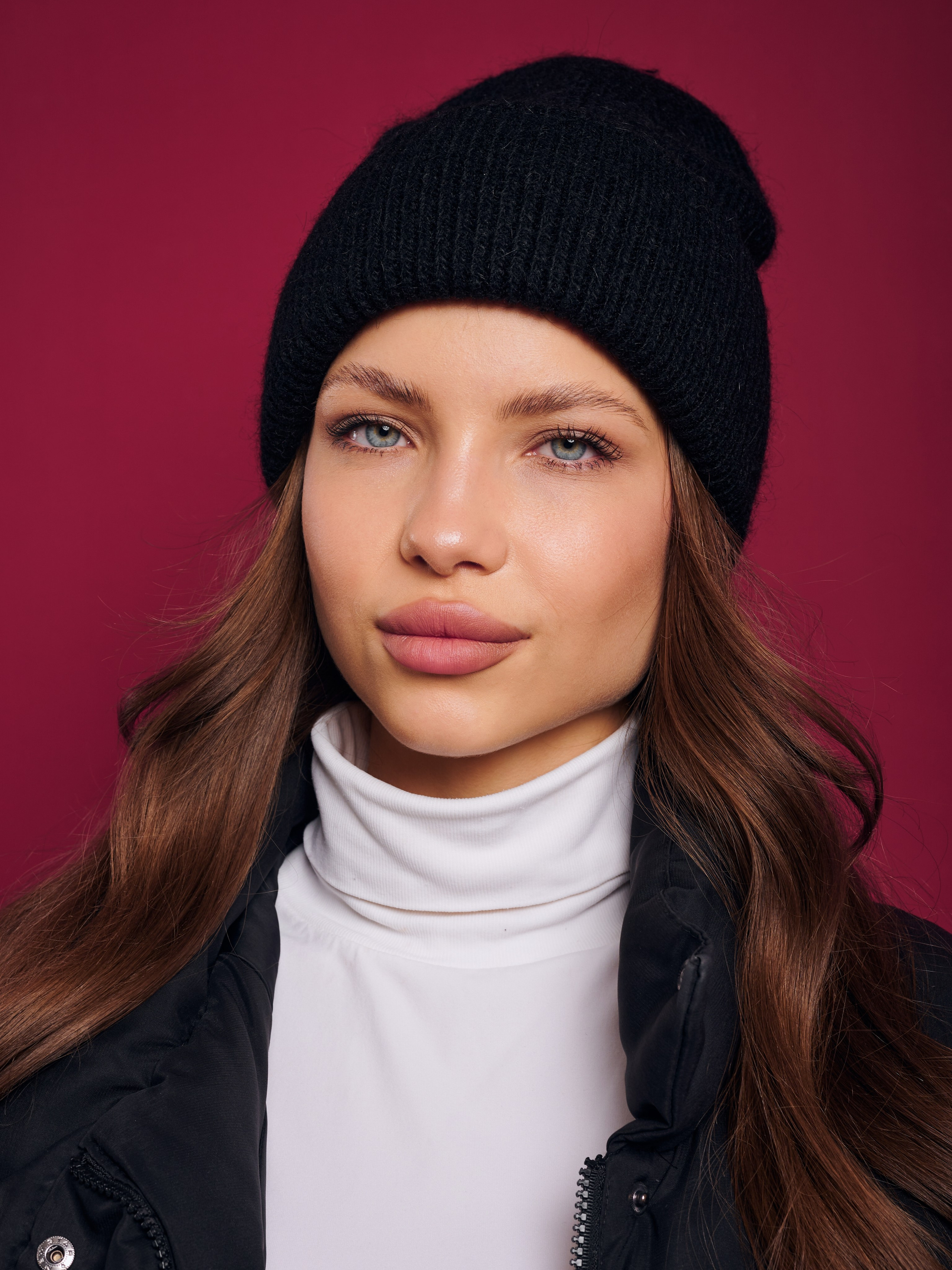 Шапки для WB. Коммерческий фотограф из Уфы Яна Шакирова