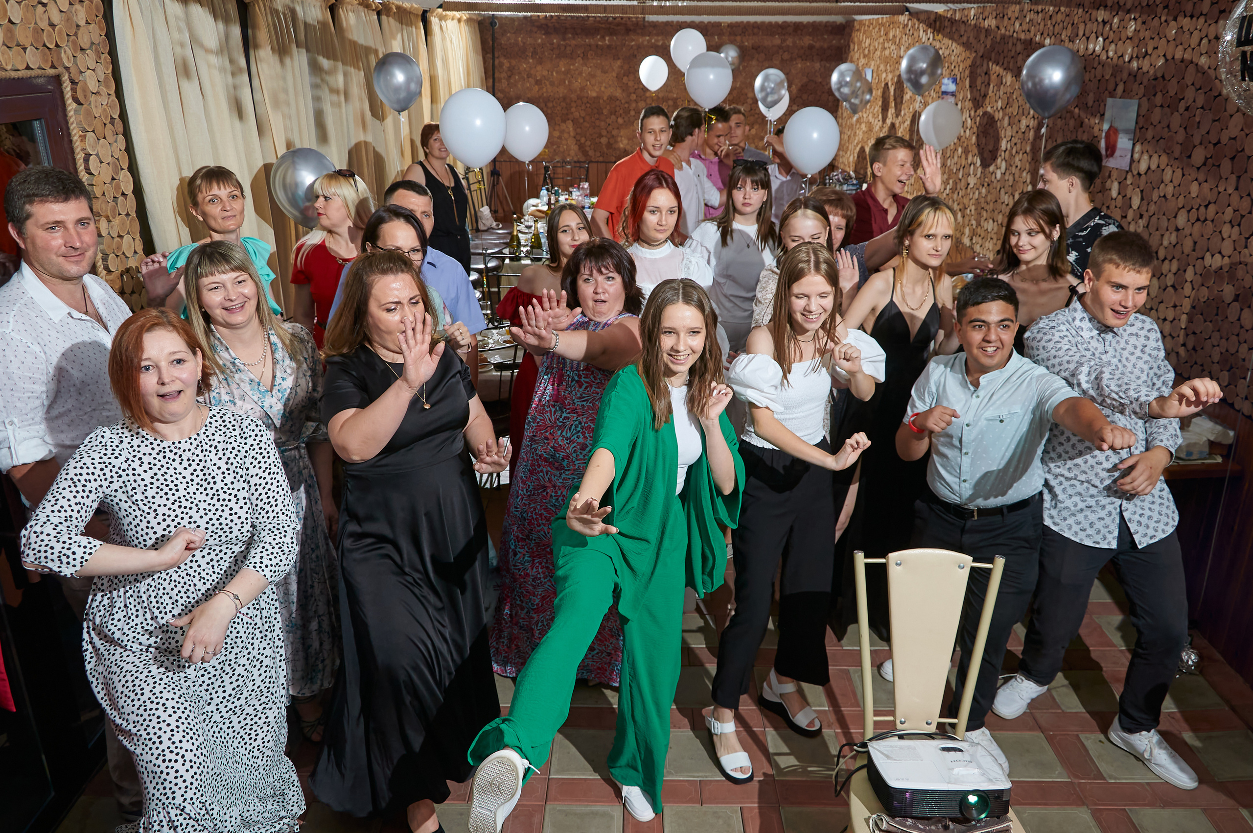 «Прощай, 9 класс…». Фотограф из Волгограда Антон Маевский