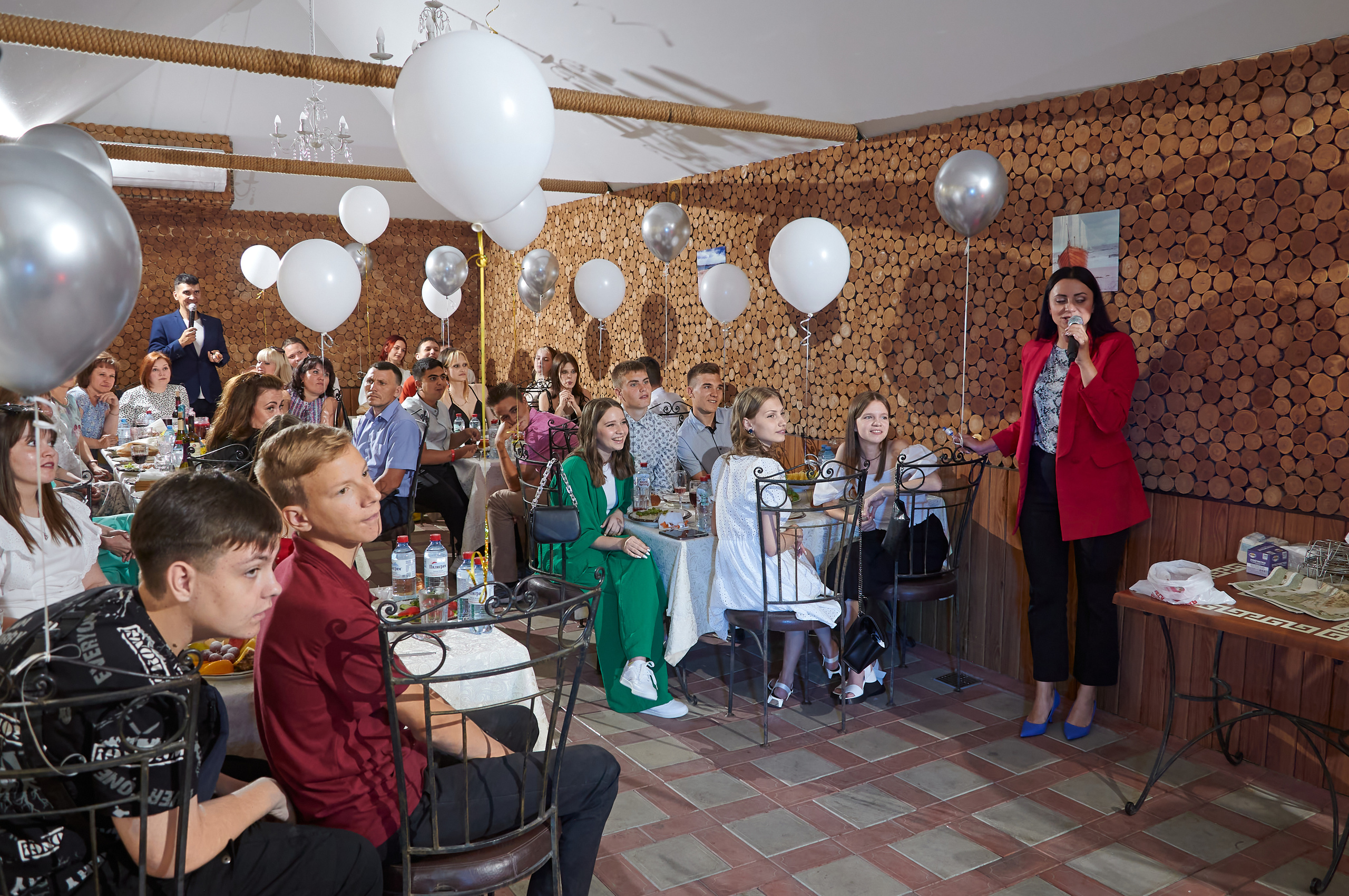 «Прощай, 9 класс…». Фотограф из Волгограда Антон Маевский