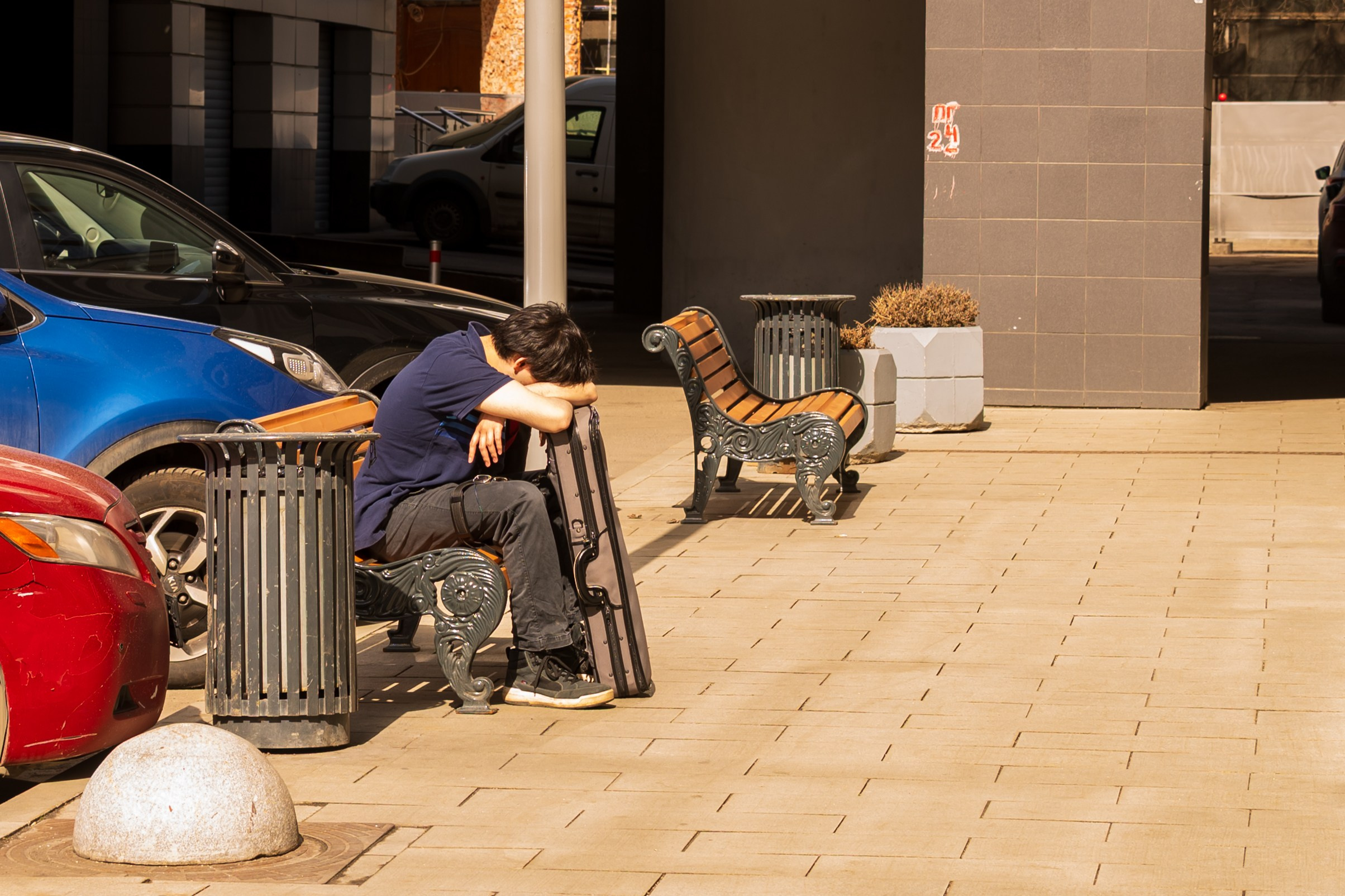 Стрит. Устал