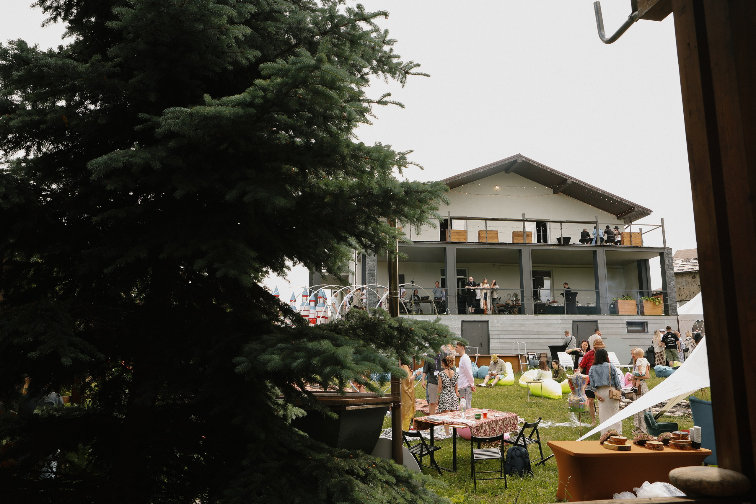 Event Туса. Свадебный фотограф FOTOKEYT