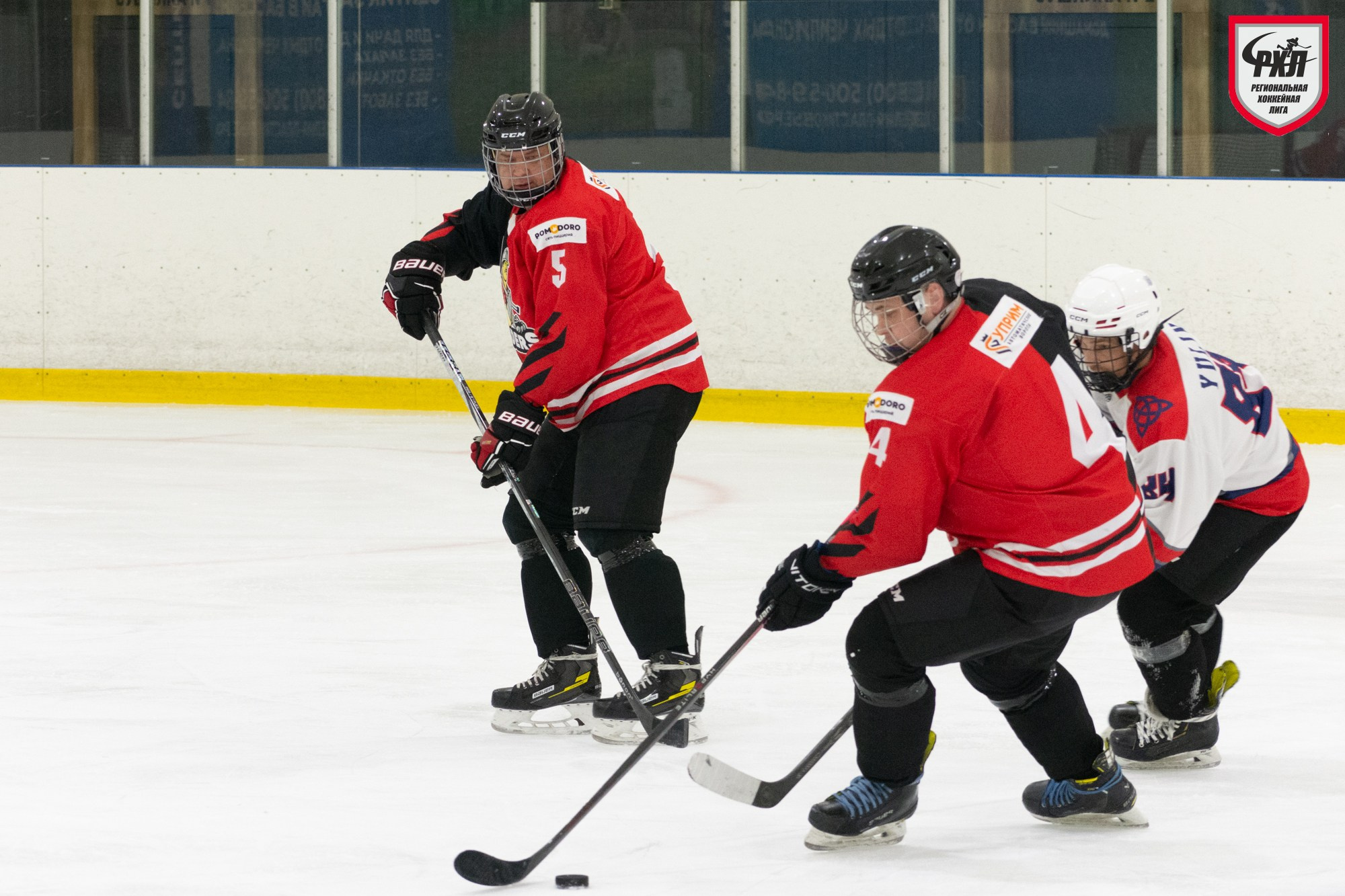 Хоккей. Фотограф Максим Буряк