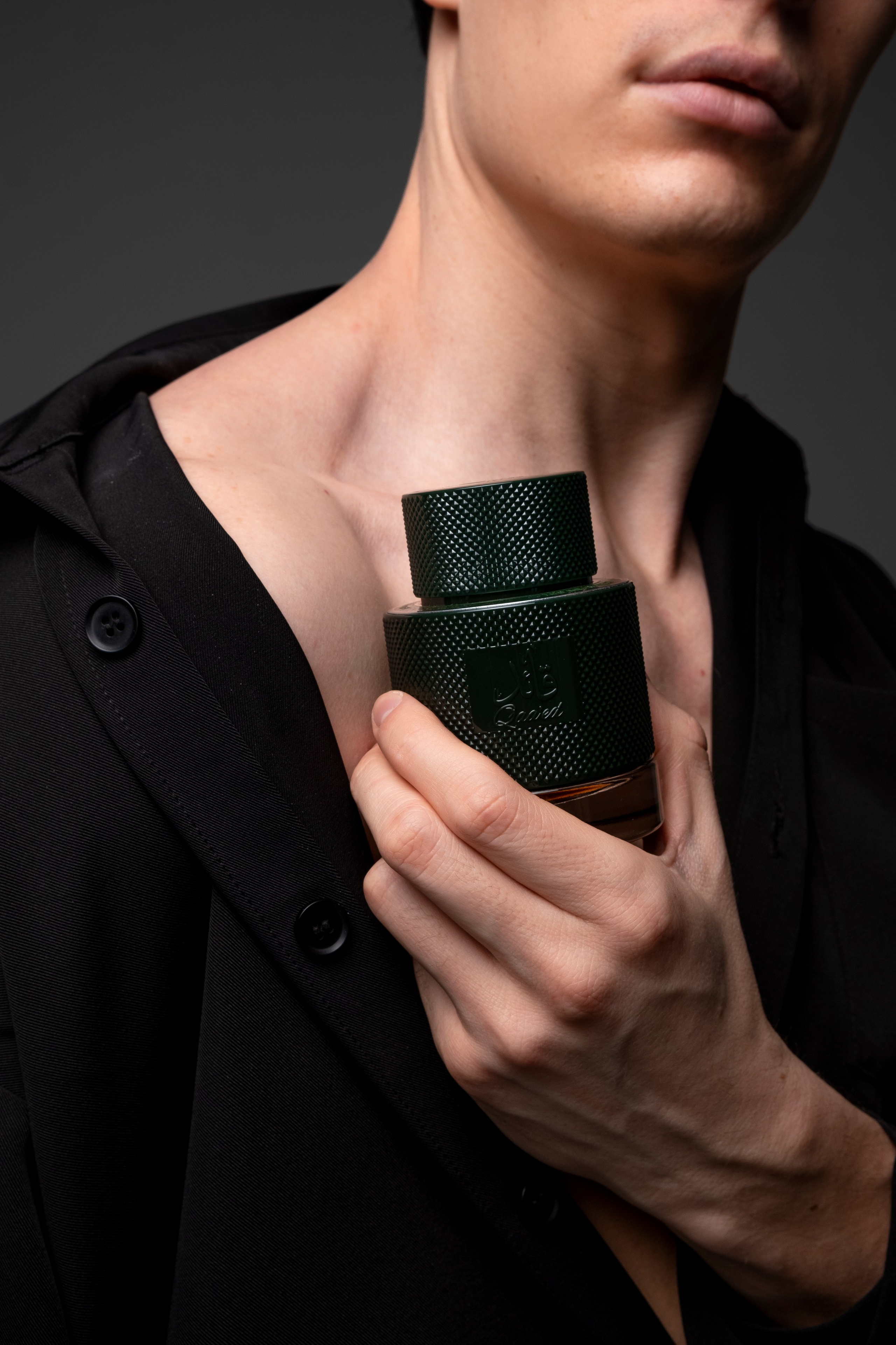 Парфюм. Портретная и Fashion фотосъемка в Москве КРИС KISS. Лукбуки и каталоги