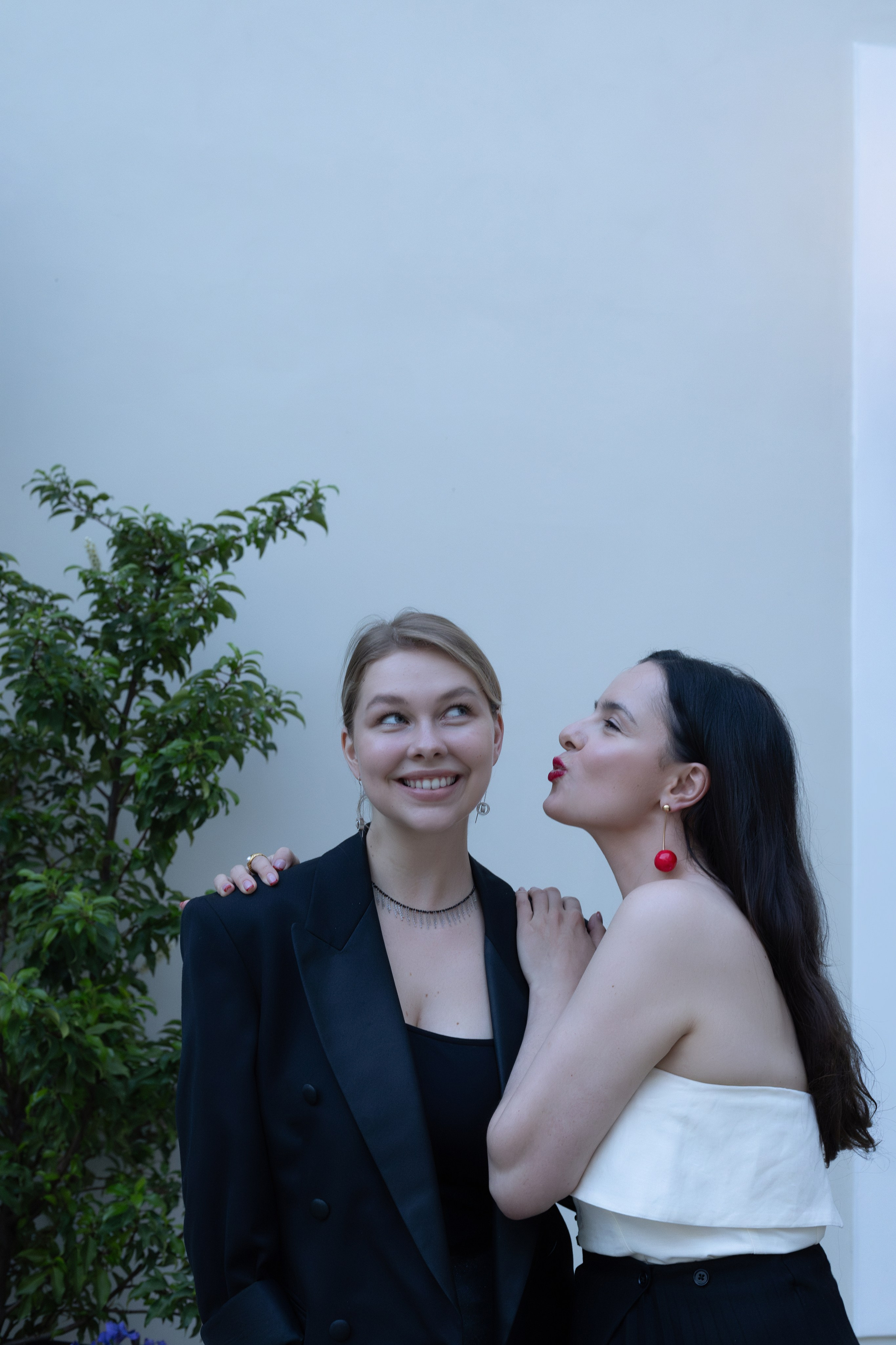 Lecture “Love in Philosophy”. Magic photos