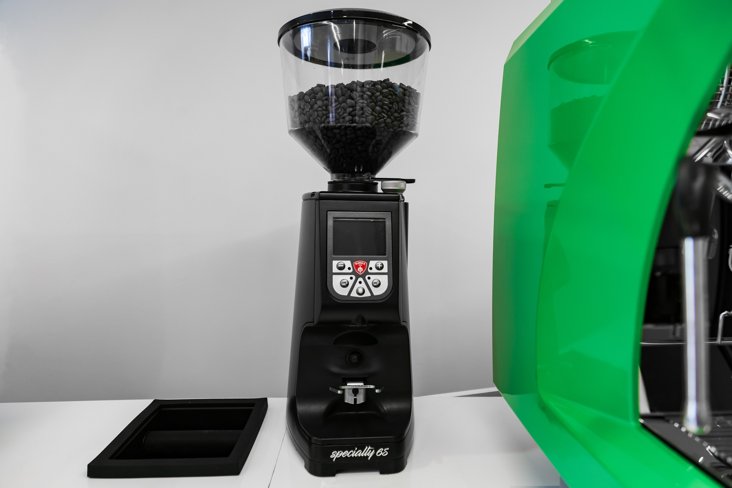 COFFEE MACHINES FOR MARKETPLACE. Mixturecaptures