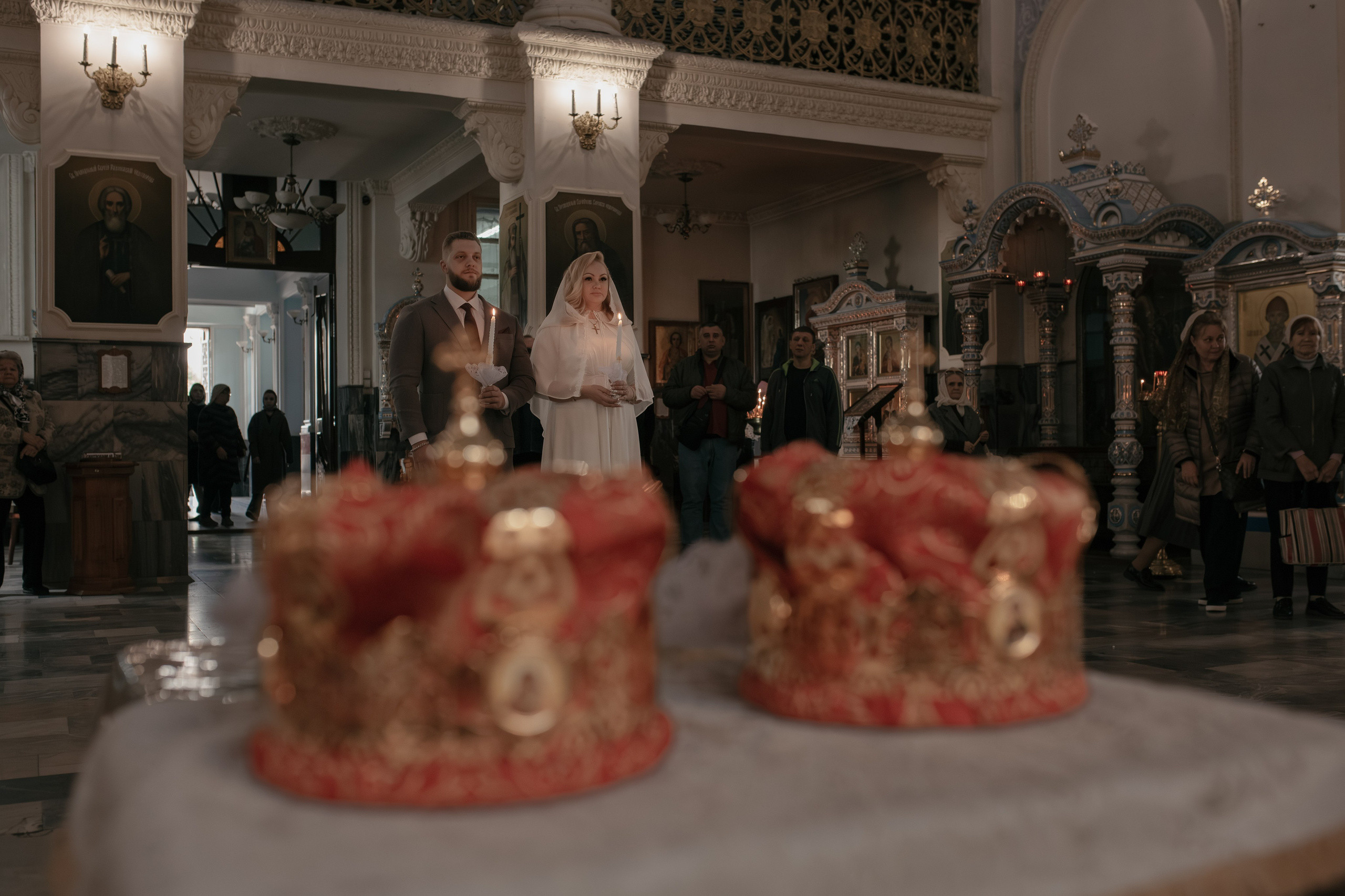 Осеннее венчание в Успенском соборе Ташкента. Фотограф на Крещение и Венчание в Ташкенте