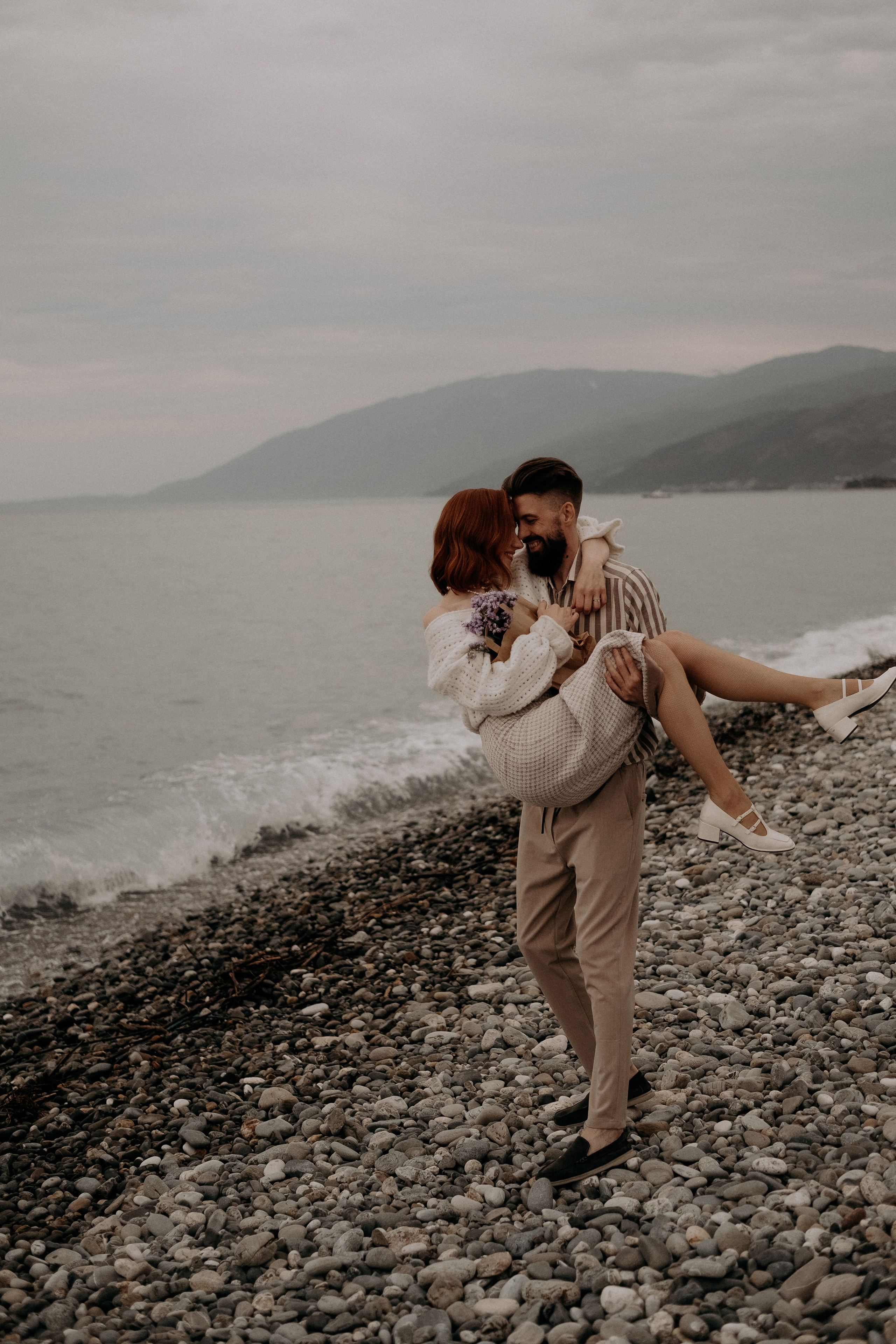 Фотосессии love story для двоих в Сочи, Сириусе и на Красной поляне. Семейный, свадебный фотограф Сочи, Адлер, Красная поляна