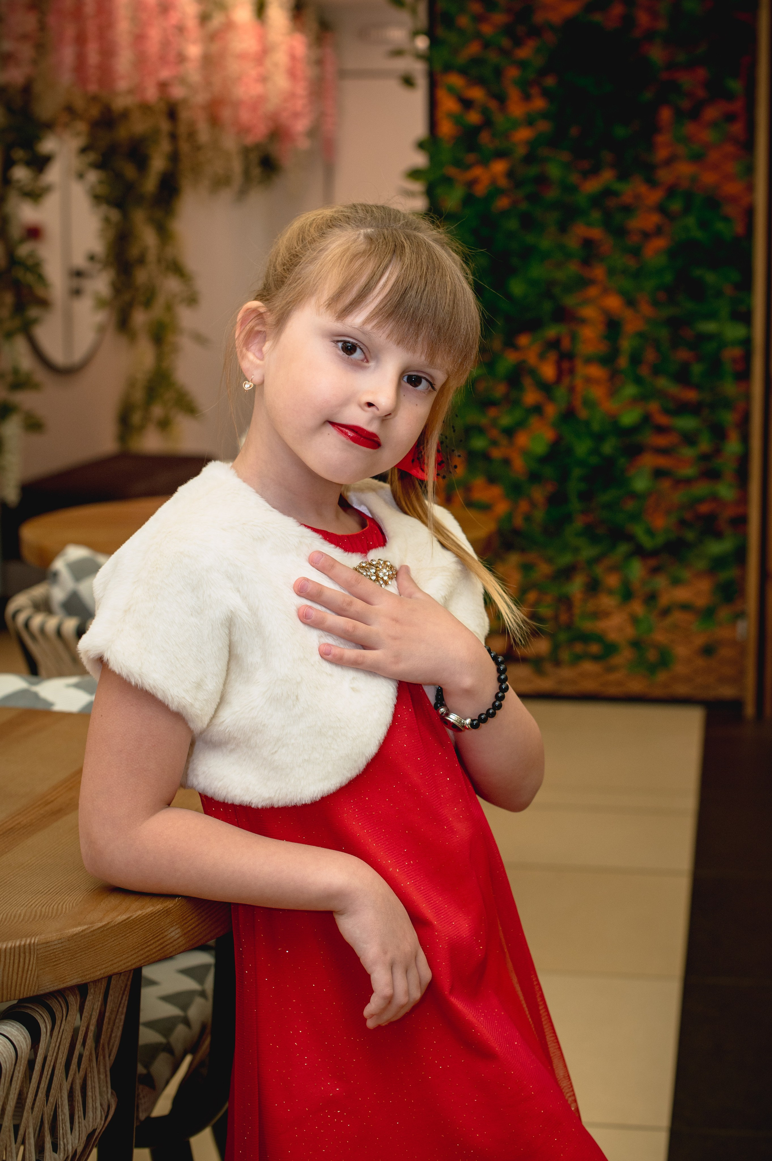 Фотосессия в кафе. Детский фотограф в Новокузнецке Николай Чекалин