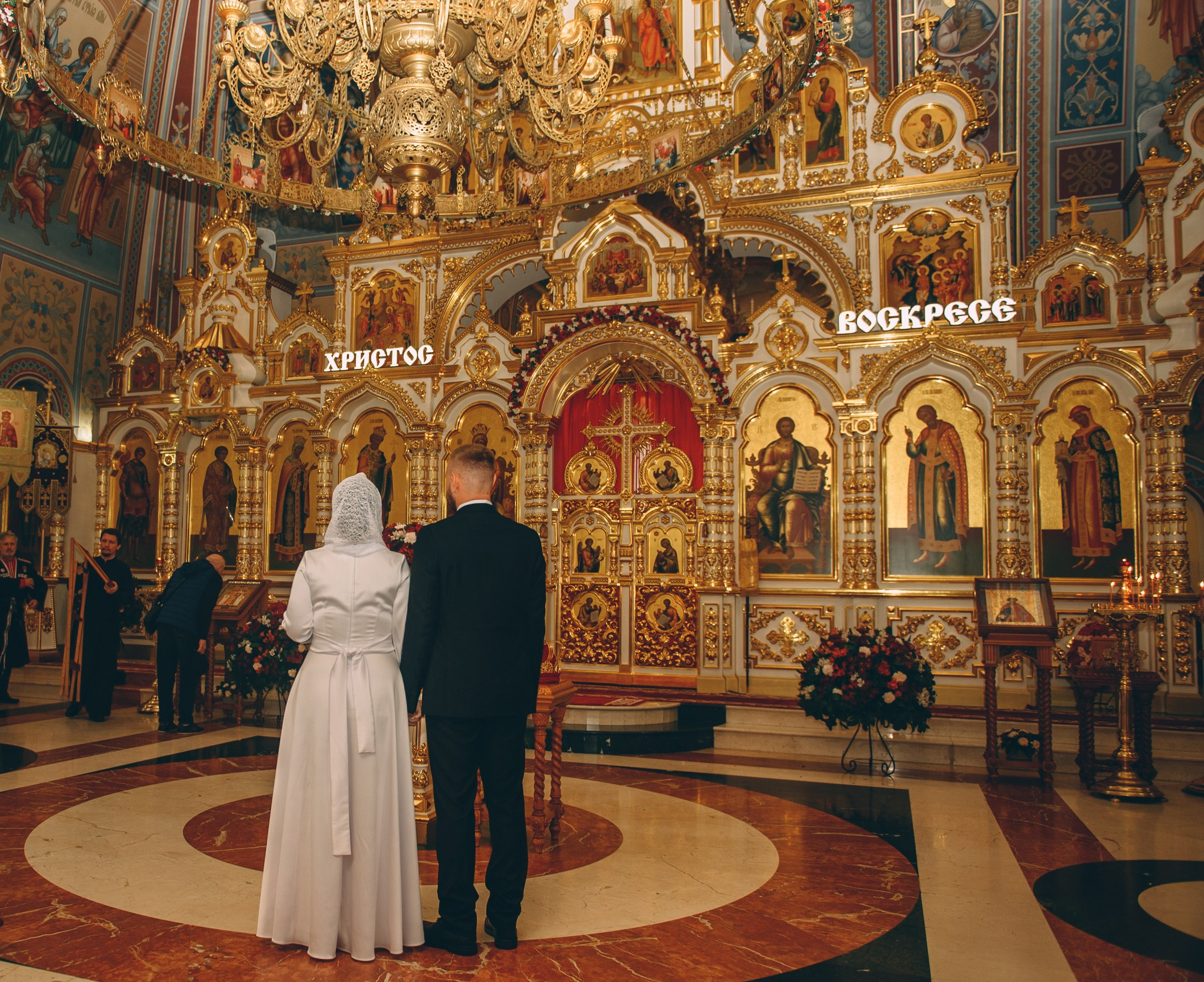Венчание в соборе Владимира Равноапостольного. Свадебный и семейный фотограф София Невская