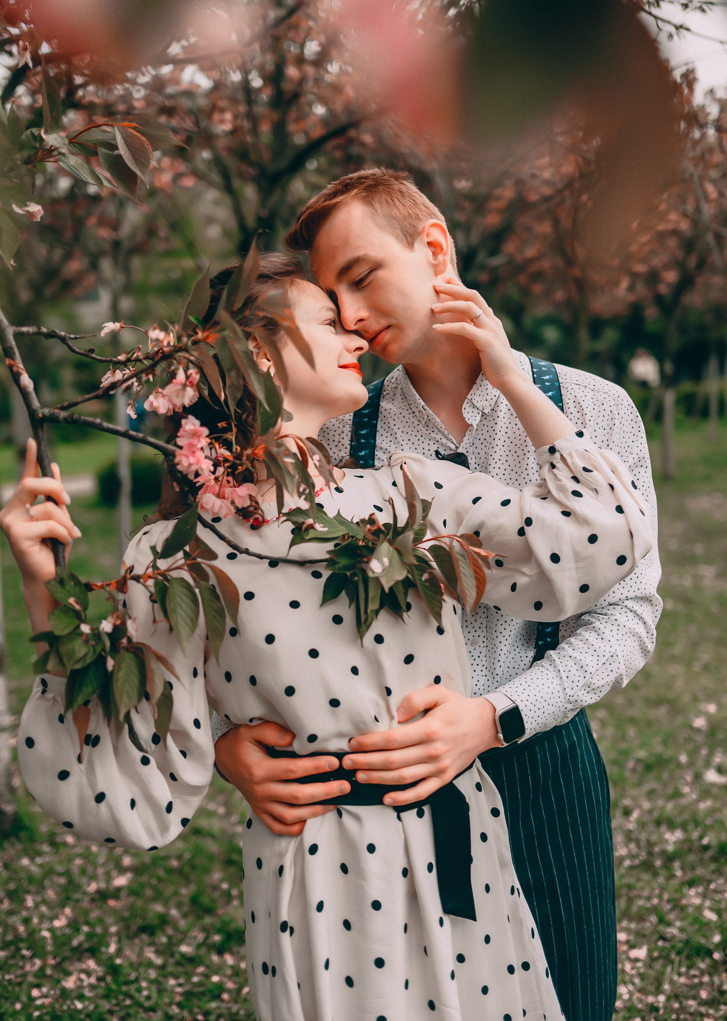 Сливовый сад, морпорт, пляж Ривьера. Свадебный и семейный фотограф София Невская