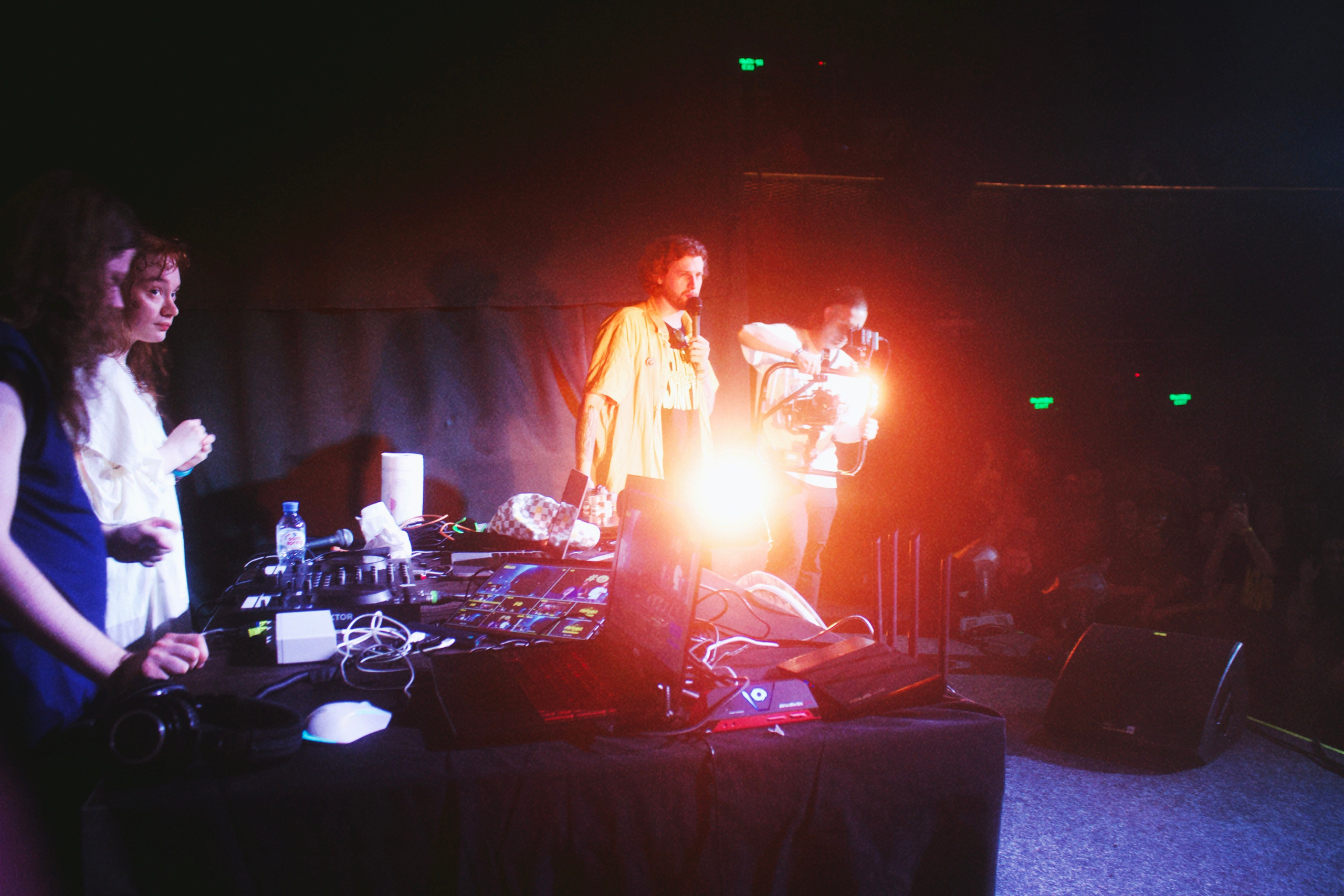 Фестиваль MASHUPBLE4. Концертный и портретный фотограф в Москве Соня Спросонья