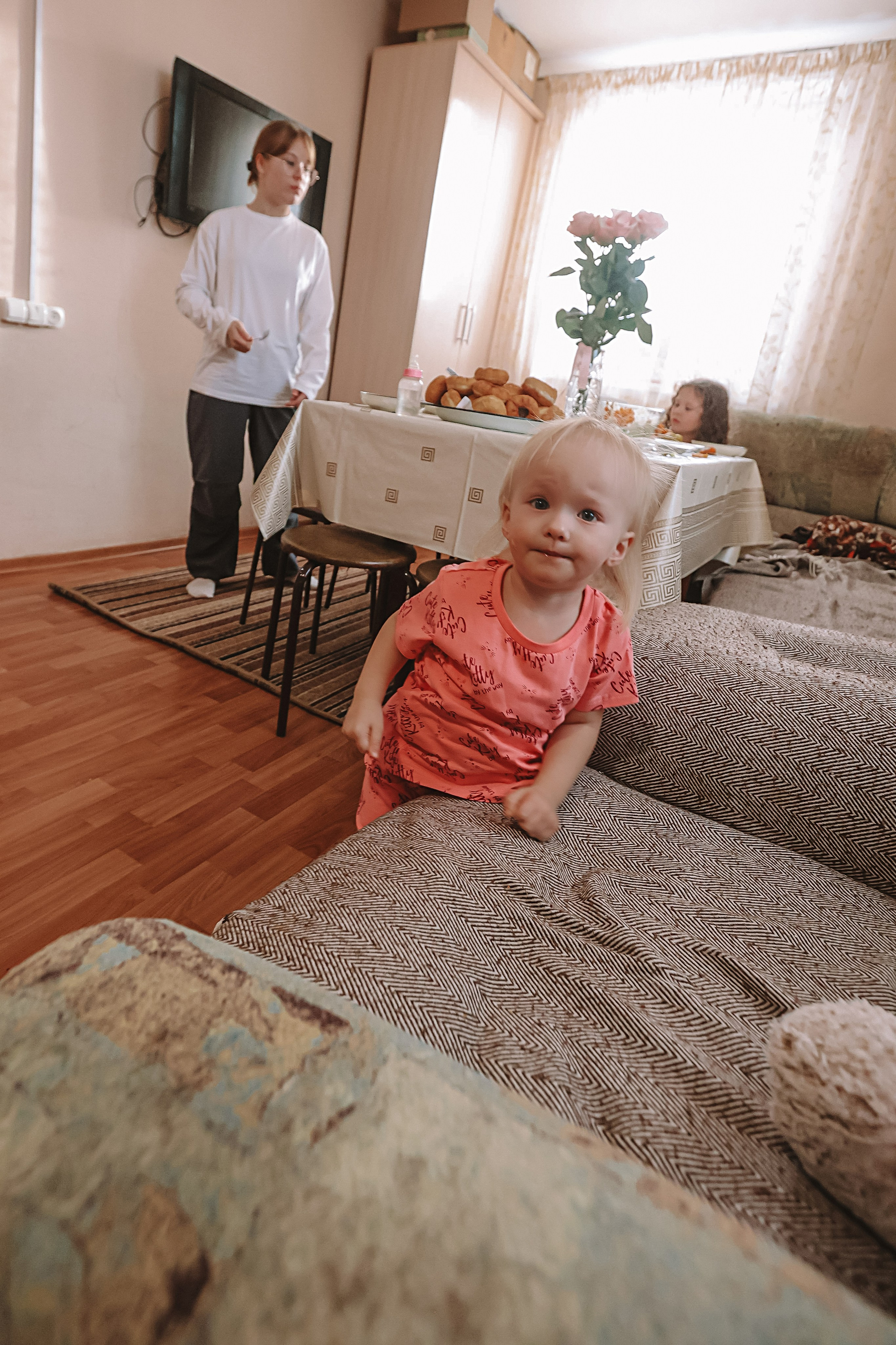 Большая семья репортаж. Семейный фотограф Тюмень, фотограф на роды Салмина Мария