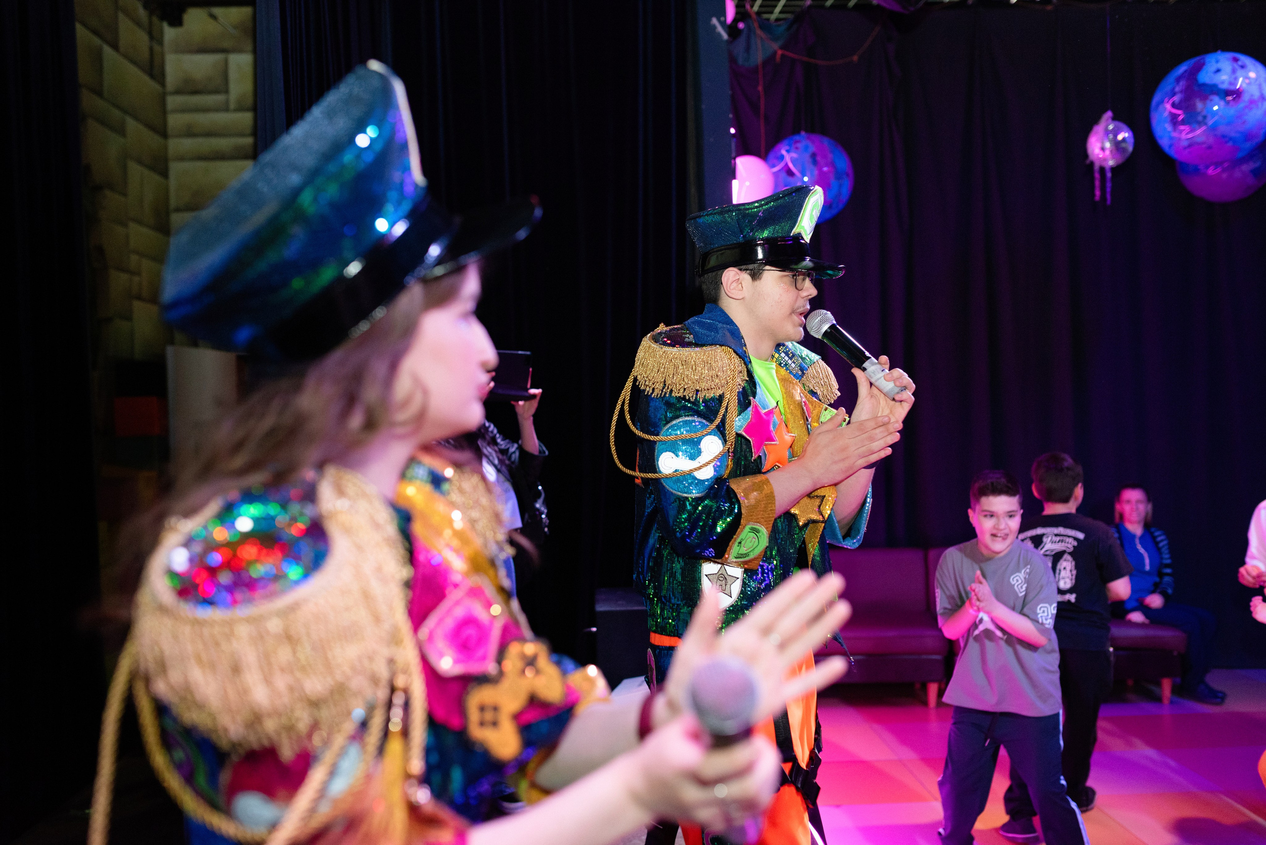 Съёмка выпускного для 4 класса. Детский и семейный фотограф в Сургуте и Нефтеюганске Анна Старцева