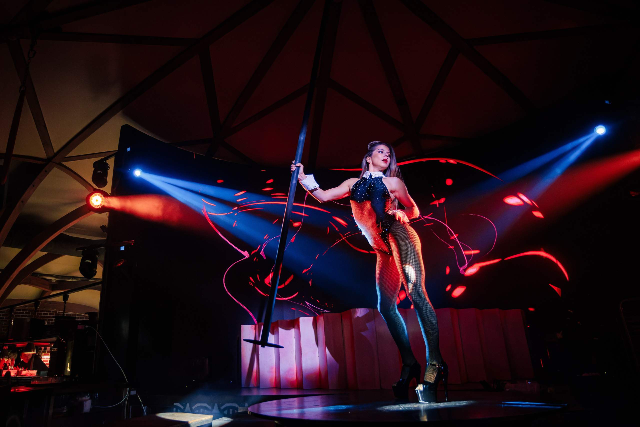 Городской корпоратив в PTIZZA_Ялта_29.12.2025. Аминов Руслан | Фотограф