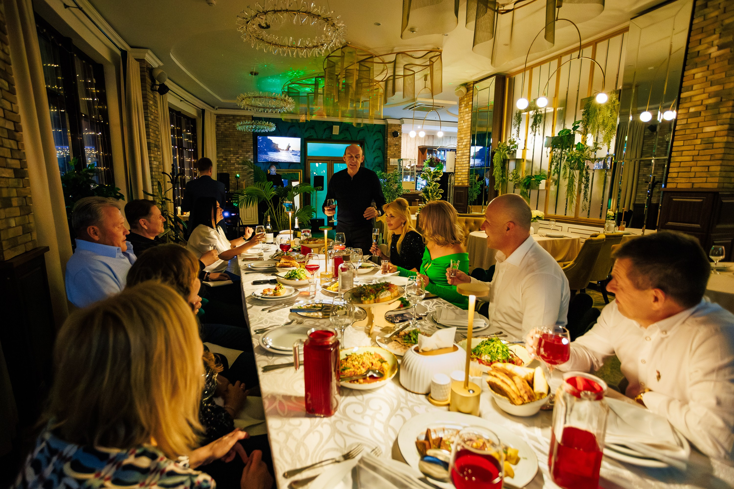 День влюблённых_Чистые пруды_Симферополь_14.02.2025. Аминов Руслан | Фотограф