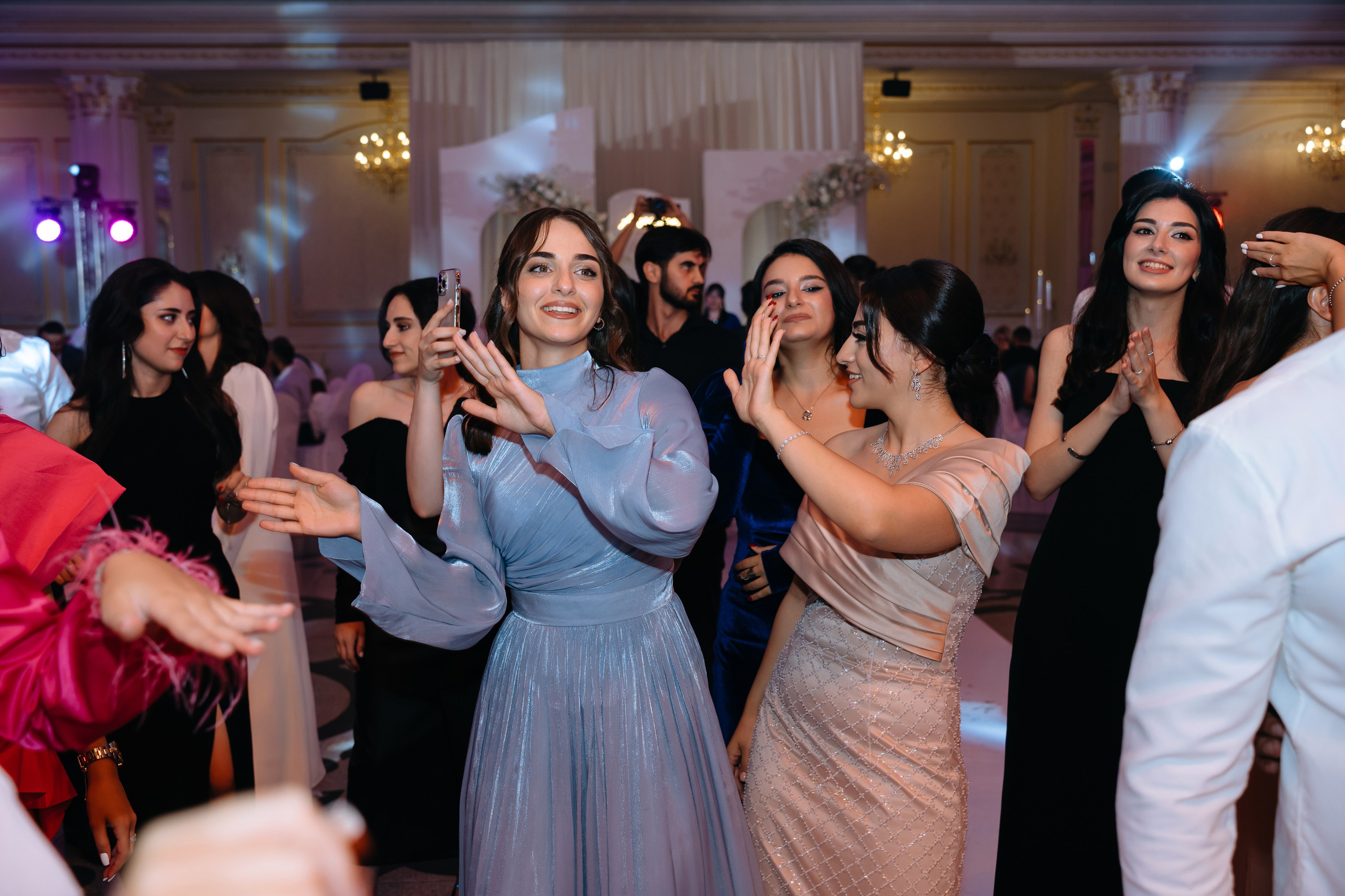 Карен и Сэда. Свадебный фотограф Красноярск Вязьминова Мария