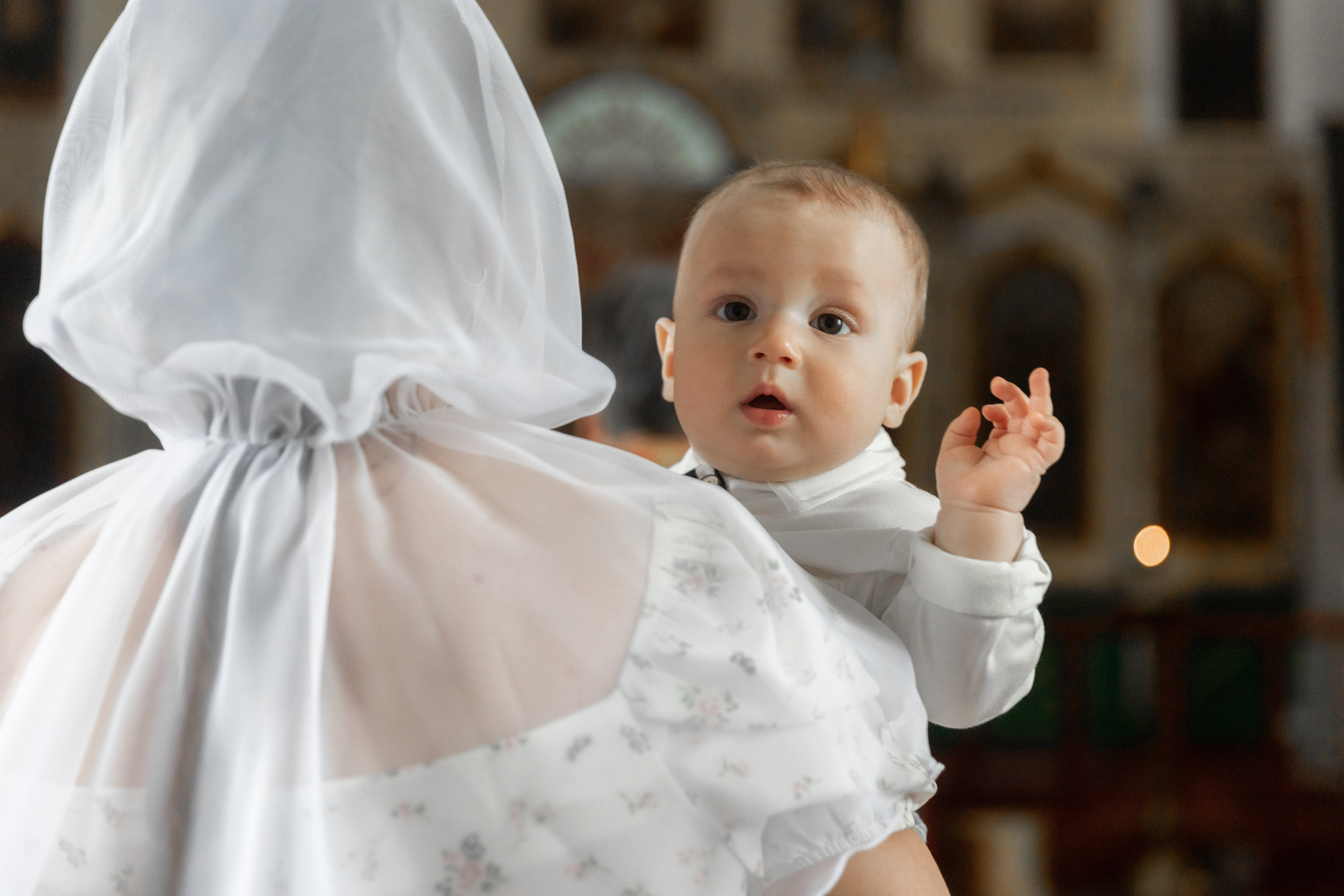 Таинство крещения в Чернянке с. Раевка. Фотограф Максим Никонов