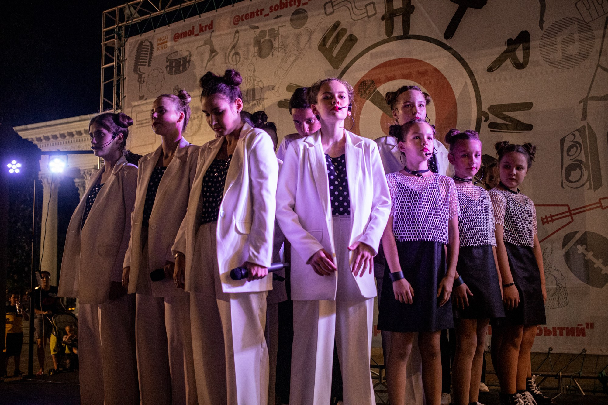 Закрытие летнего фестиваля «УФ». Репортажный, промышленный и маркетплейс-фотограф Дмитрий Чернат