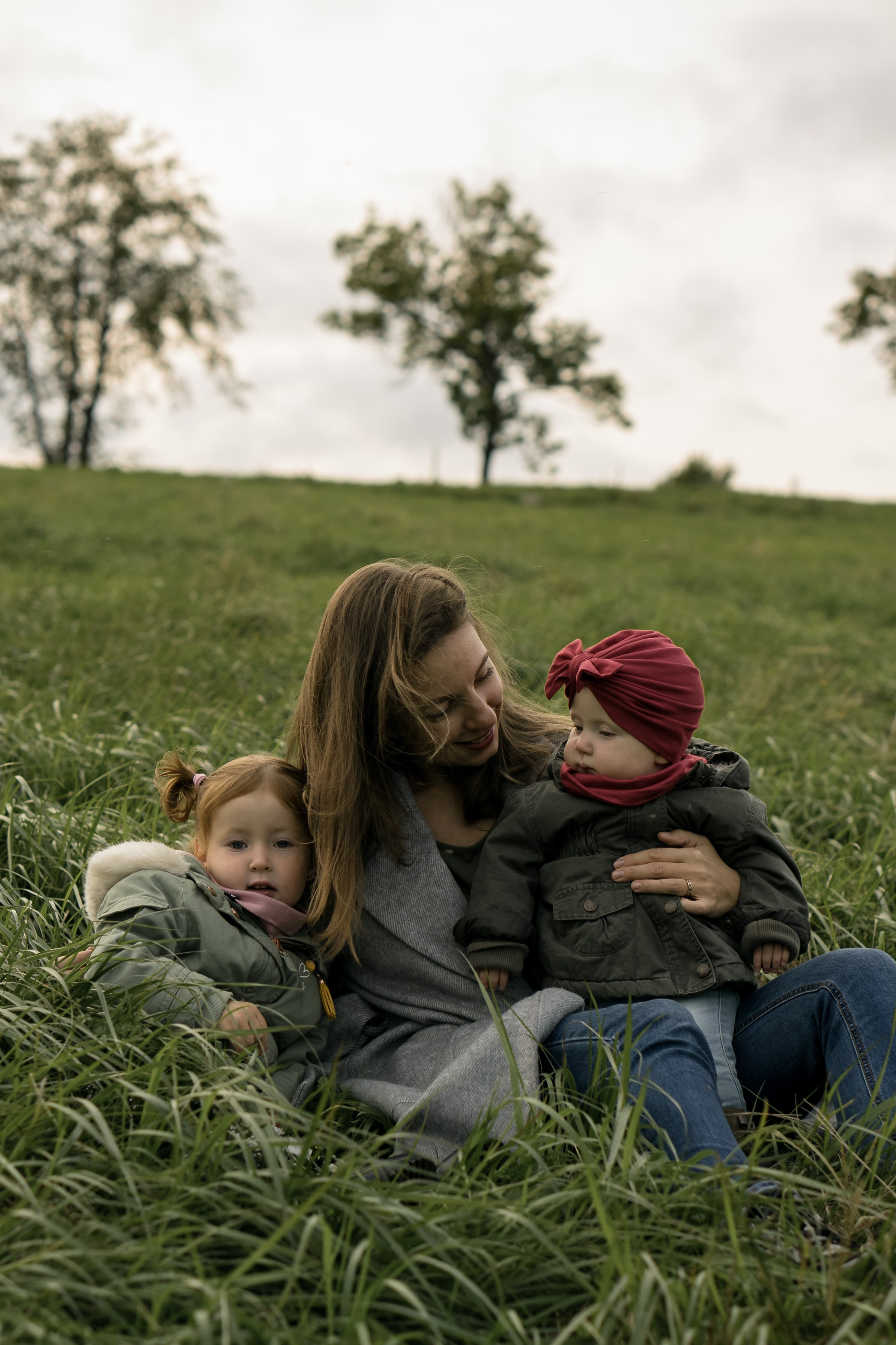 Семья Алеси и Ульяны на природе. Фотограф Ольга Игорева