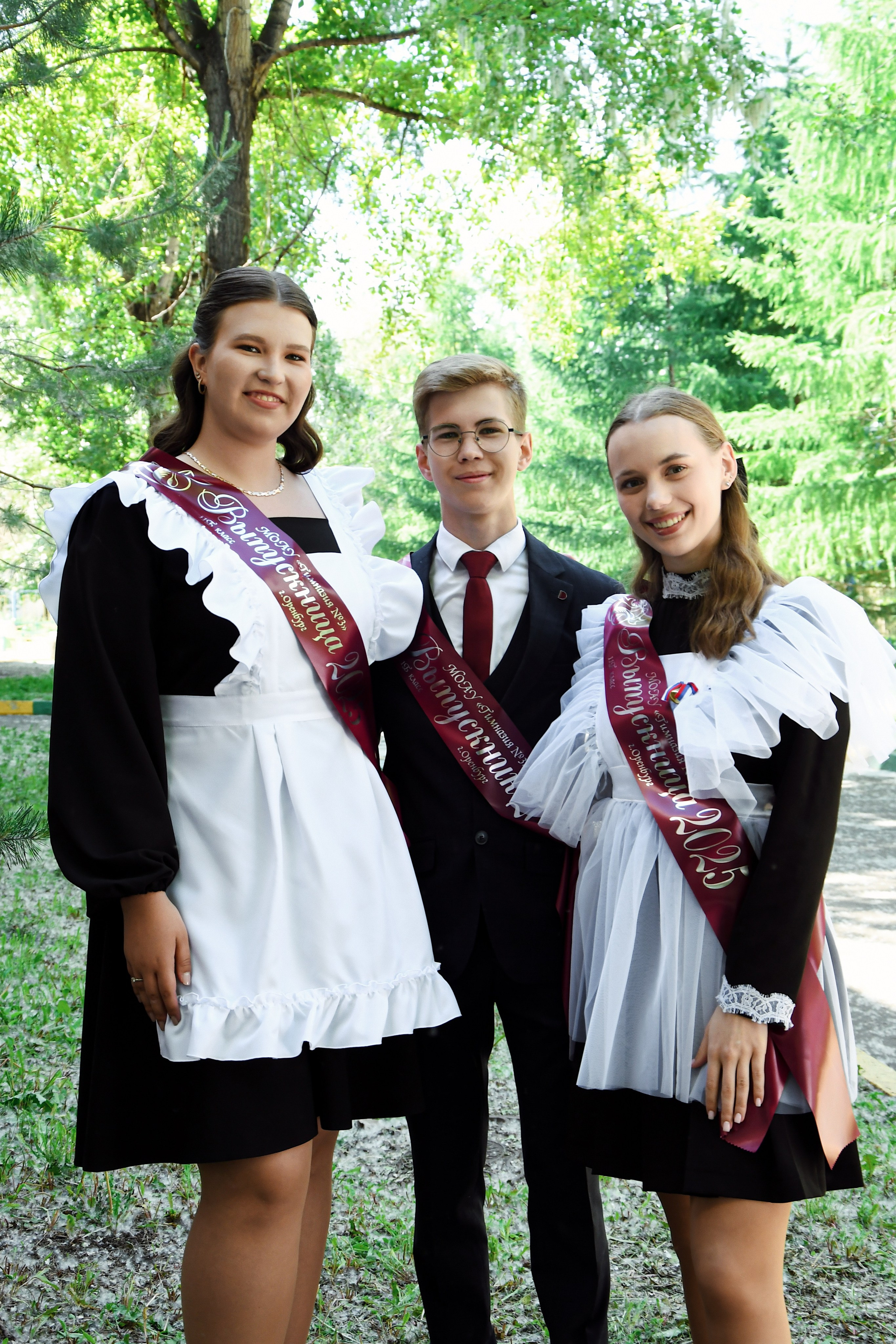 Линейка Гимназия Nº3. Фотограф Оренбург I Кристина Подольская