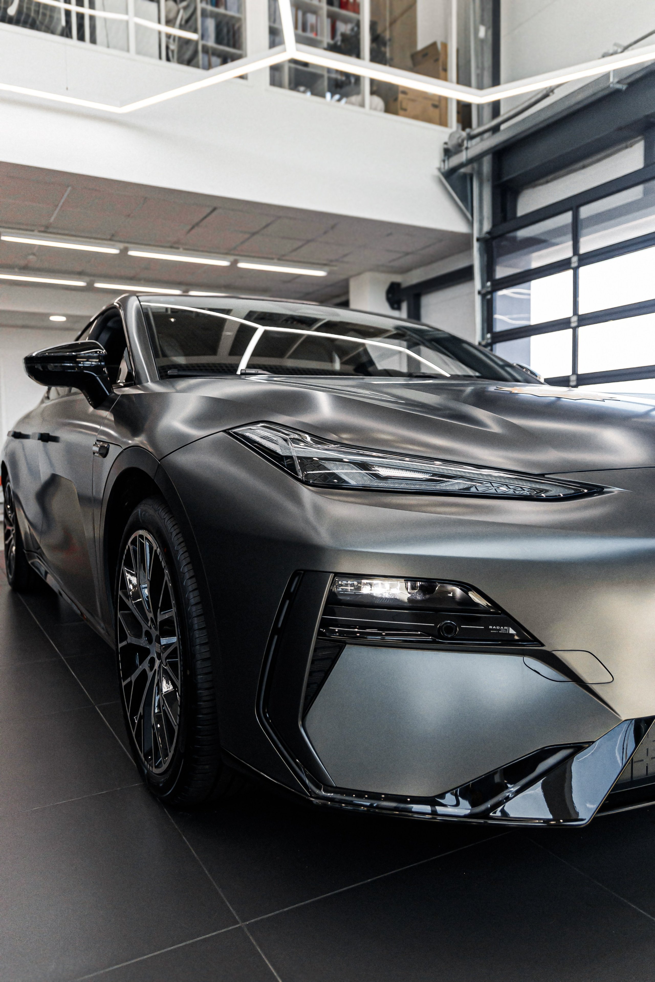 Джили Центр Минск. Свадебный фотограф Минск, Фаниполь, Беларусь Кирилл Напреев