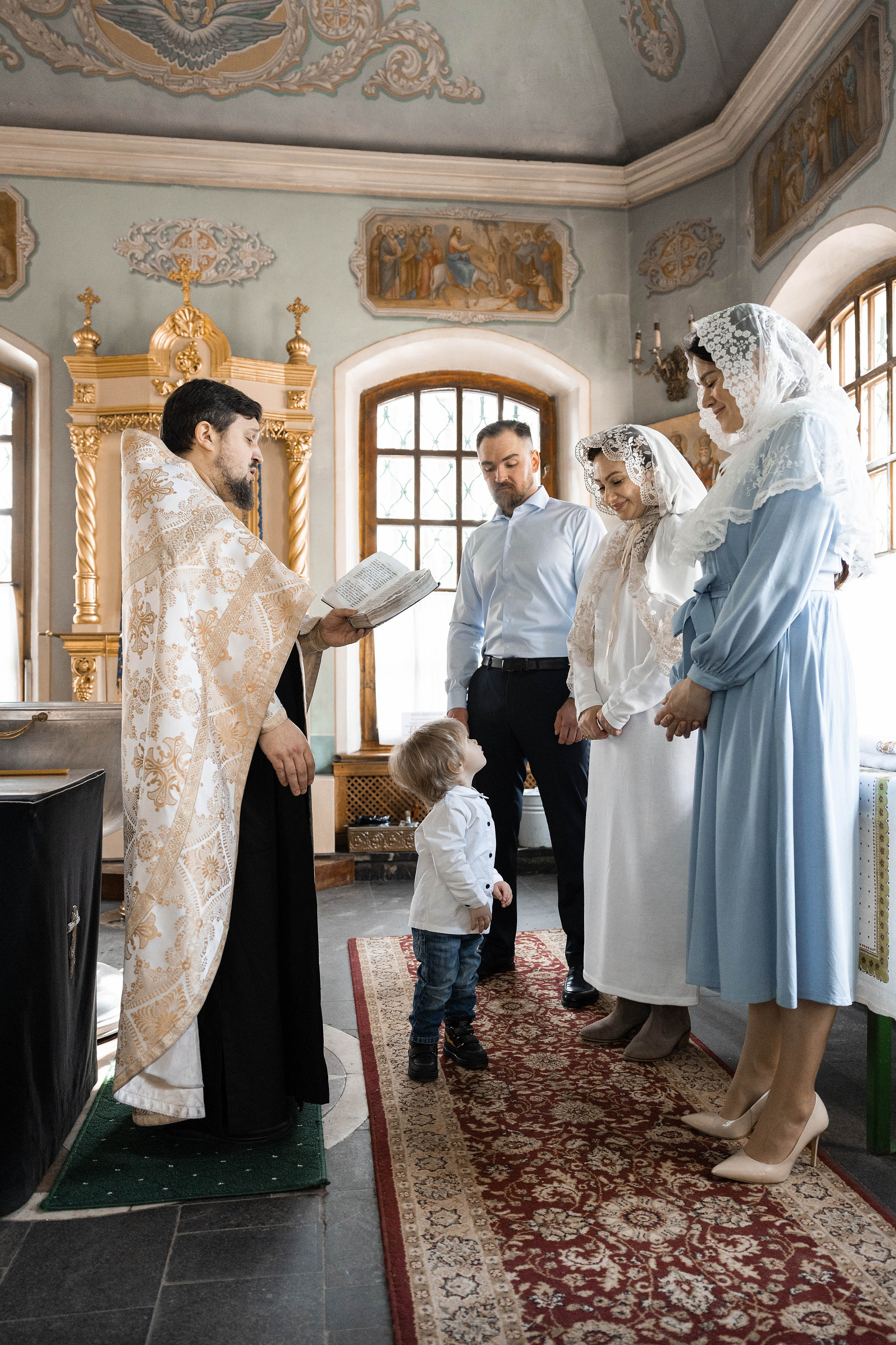 Крещение Даниила. Фотограф Крещение, Выписка москва