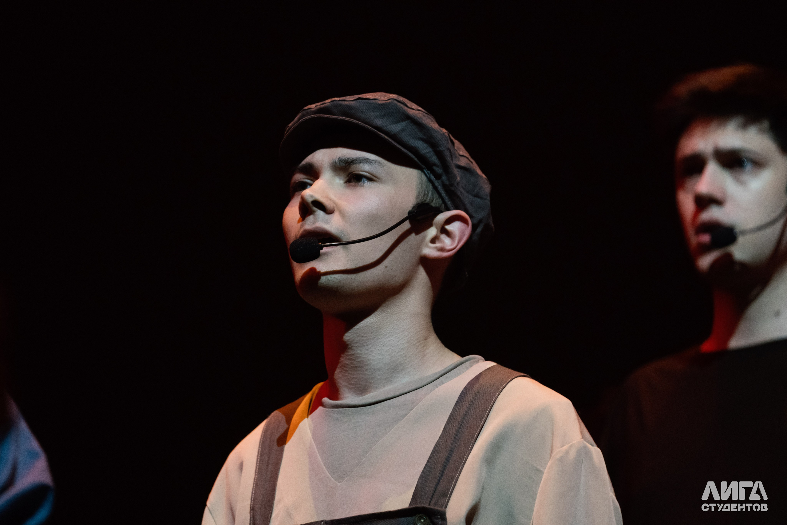 Российская Студенческая Весна 2025. Портретный фотограф в Казани Радомир Заздравных