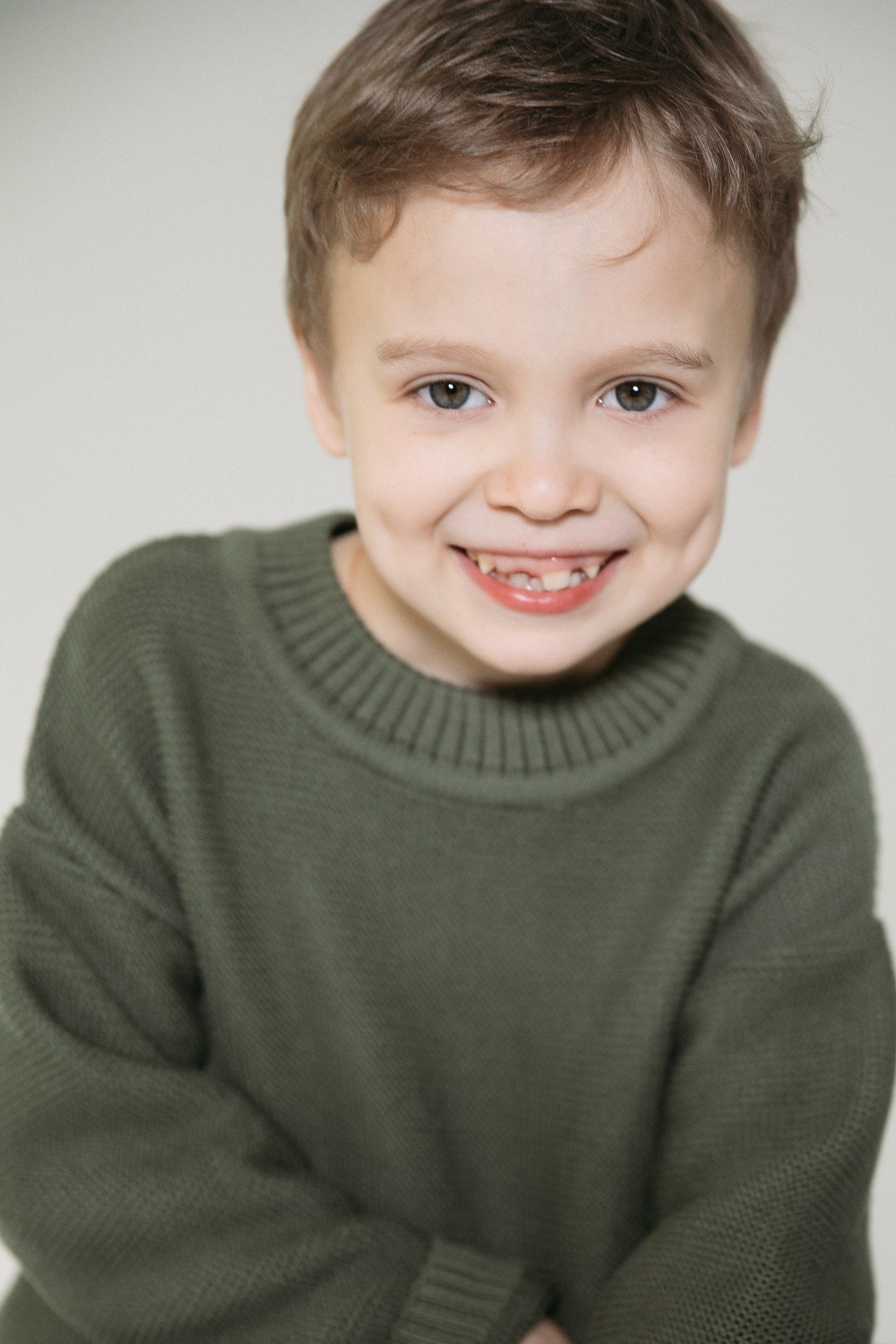 Лёня Леонтьев. Фотограф в Москве Шаганова Нина