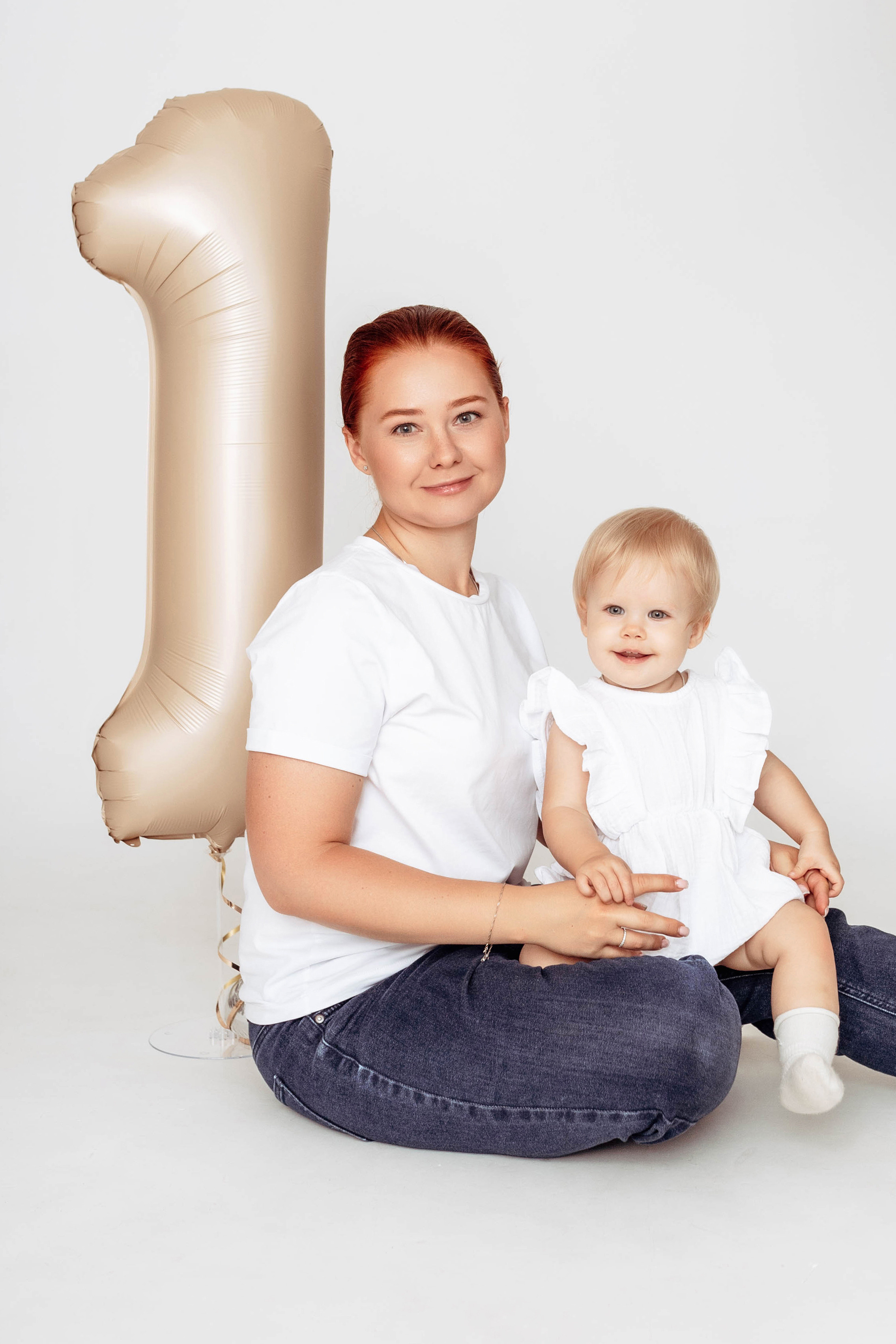 Катя 1 годик. Фотограф