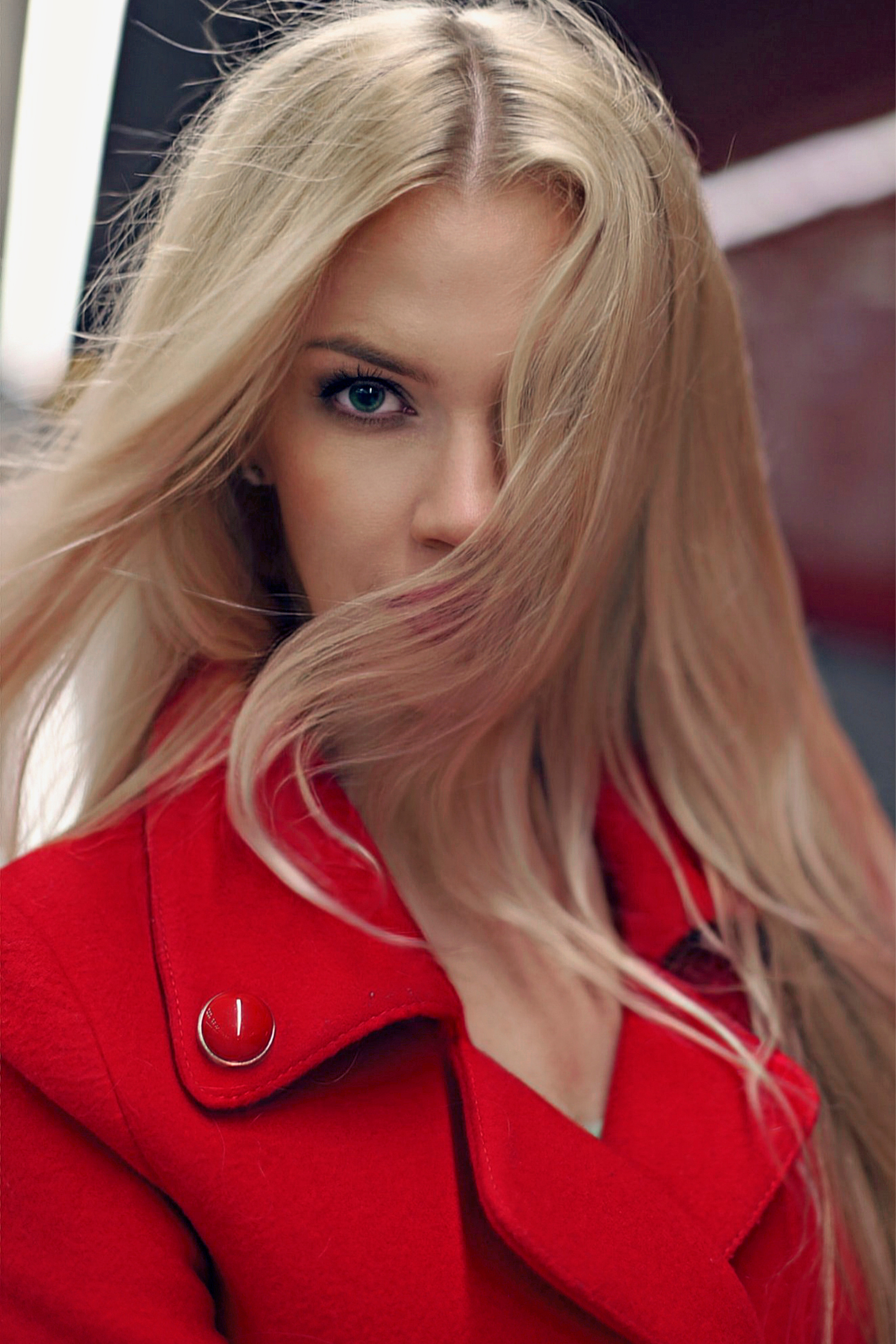 Алена (метро). Фотограф