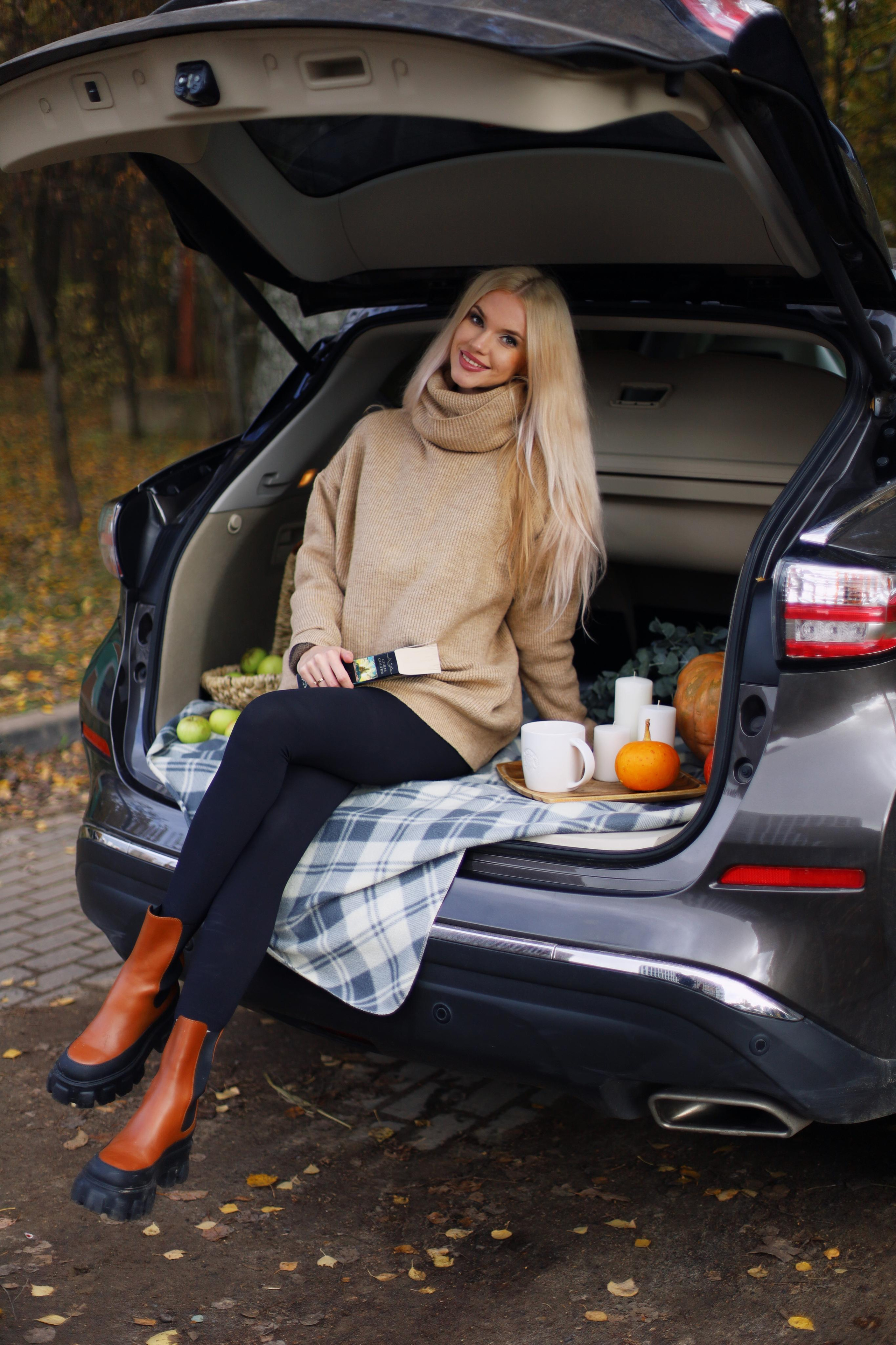 Алена (осенняя). Фотограф