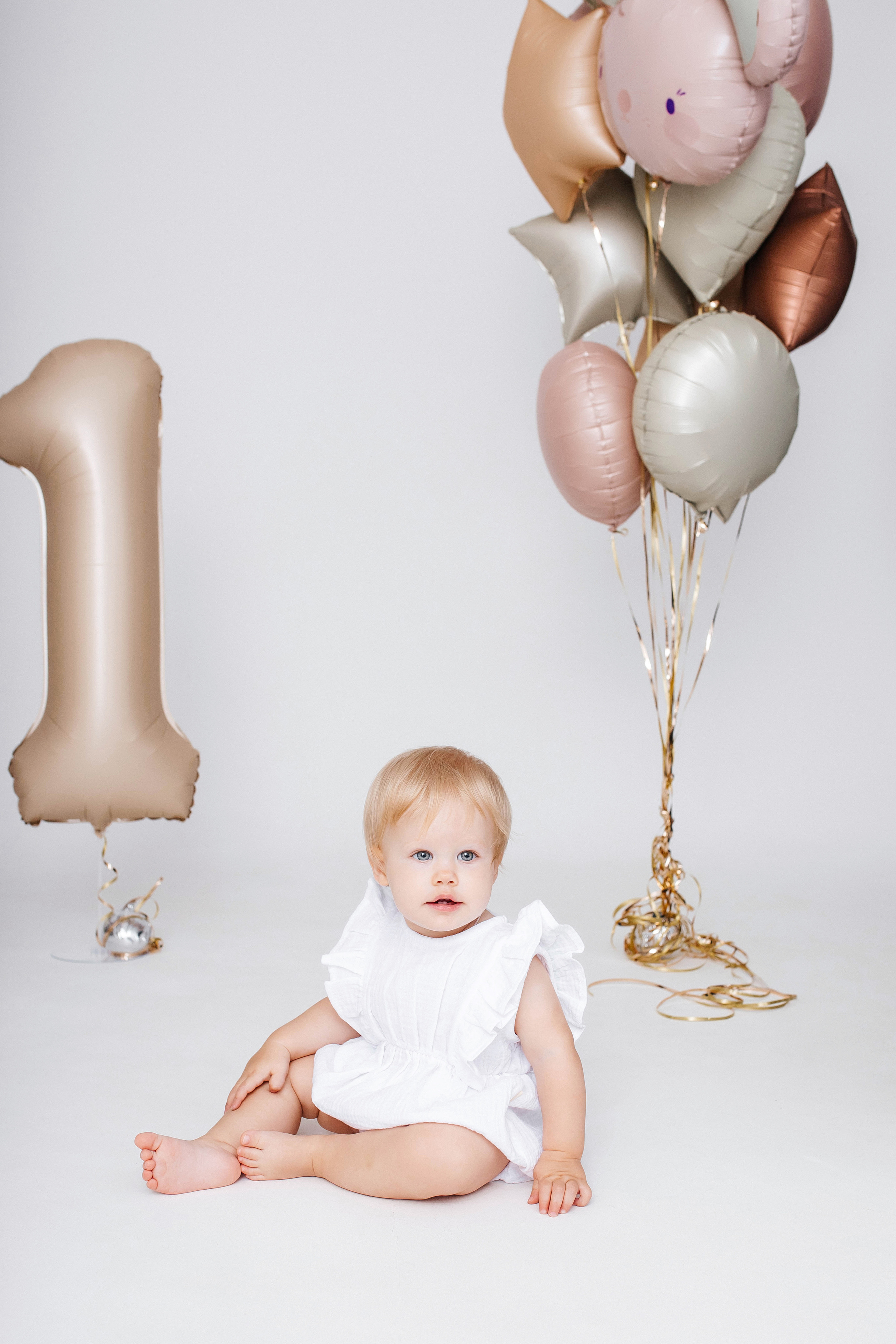 Катя 1 годик. Фотограф