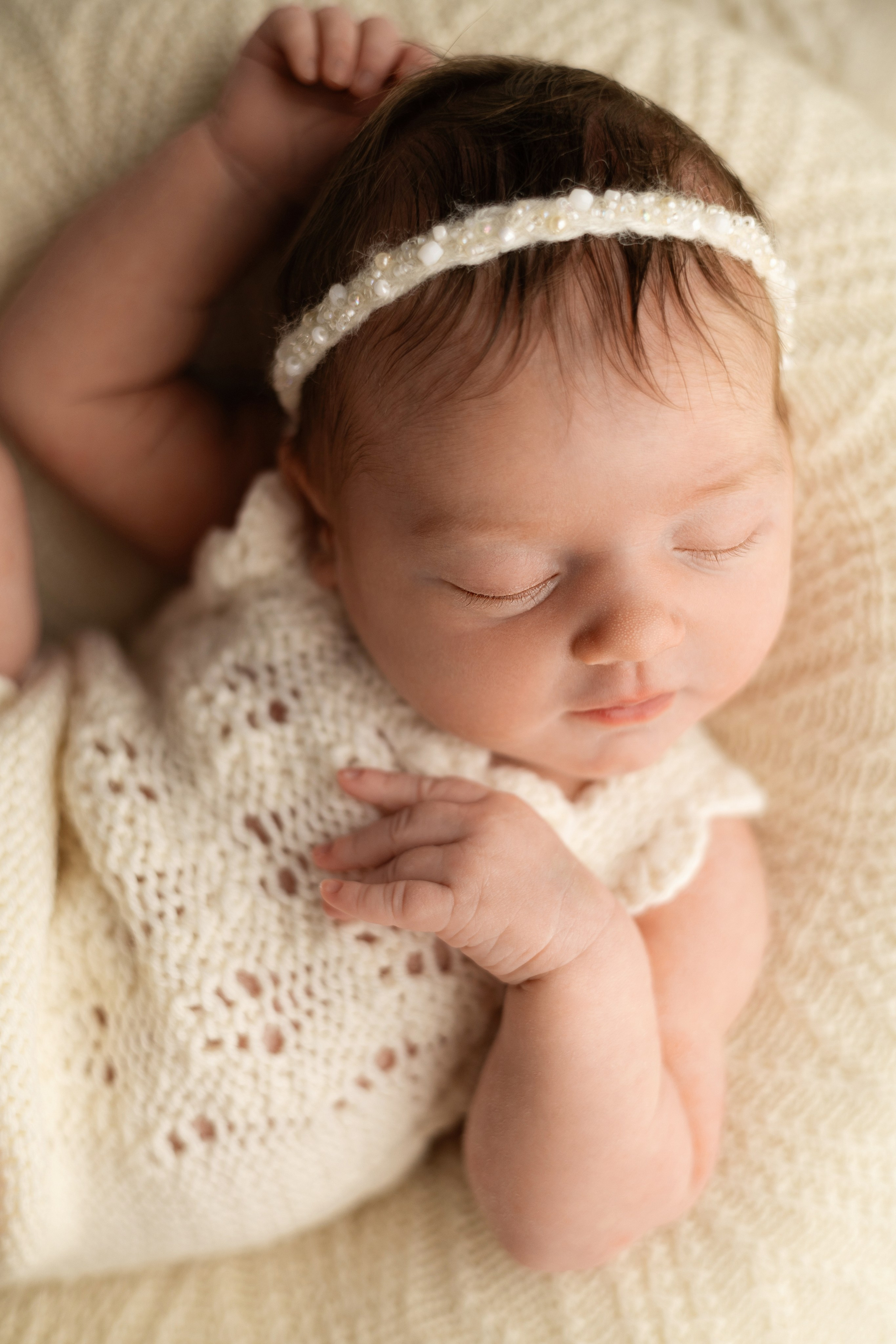 Александра. Лилия Алтухова — фотограф новорожденных в Москве и области