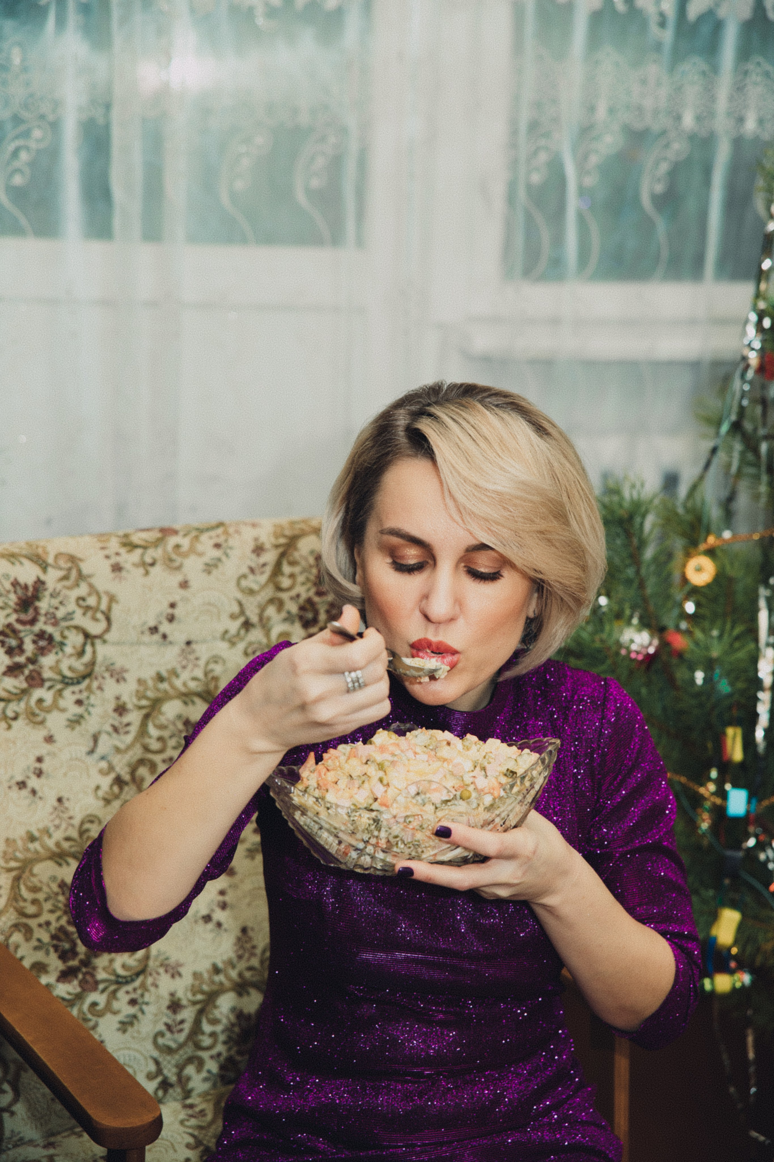 Валерия и конфетти. Елена Котлярова фотограф г. Сергиев Посад