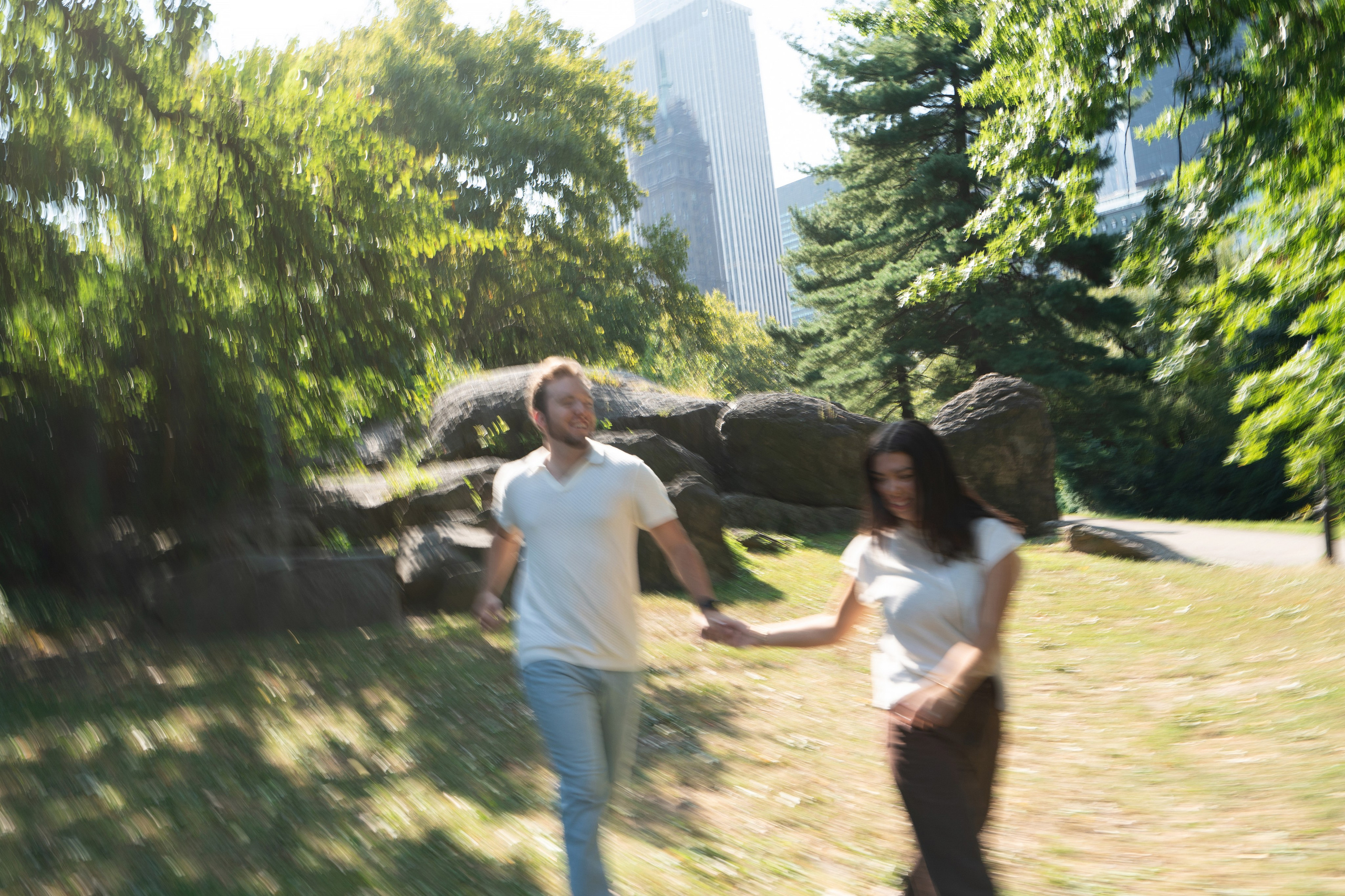 Engagement central park. New York photographer RINAT SHAHMETOV in New York city