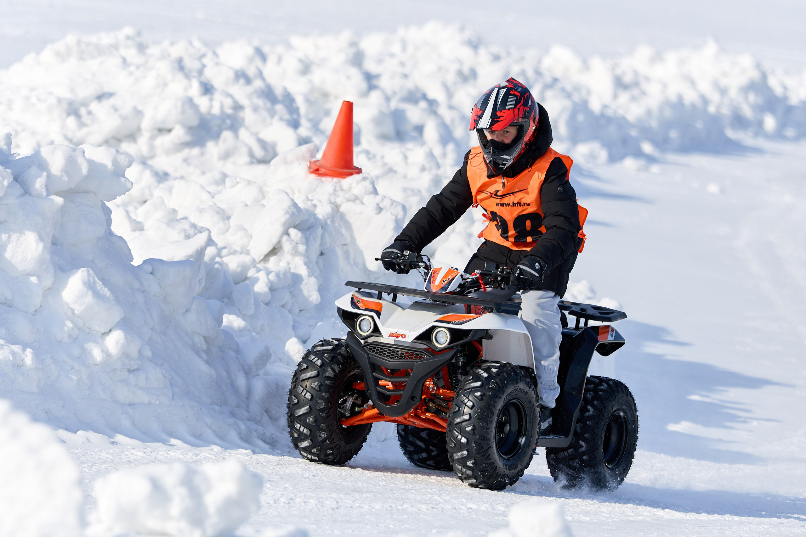 Топим Лёд — 2026. Соревнования на квадроциклах. Фотограф в Новосибирске Алена Скокова