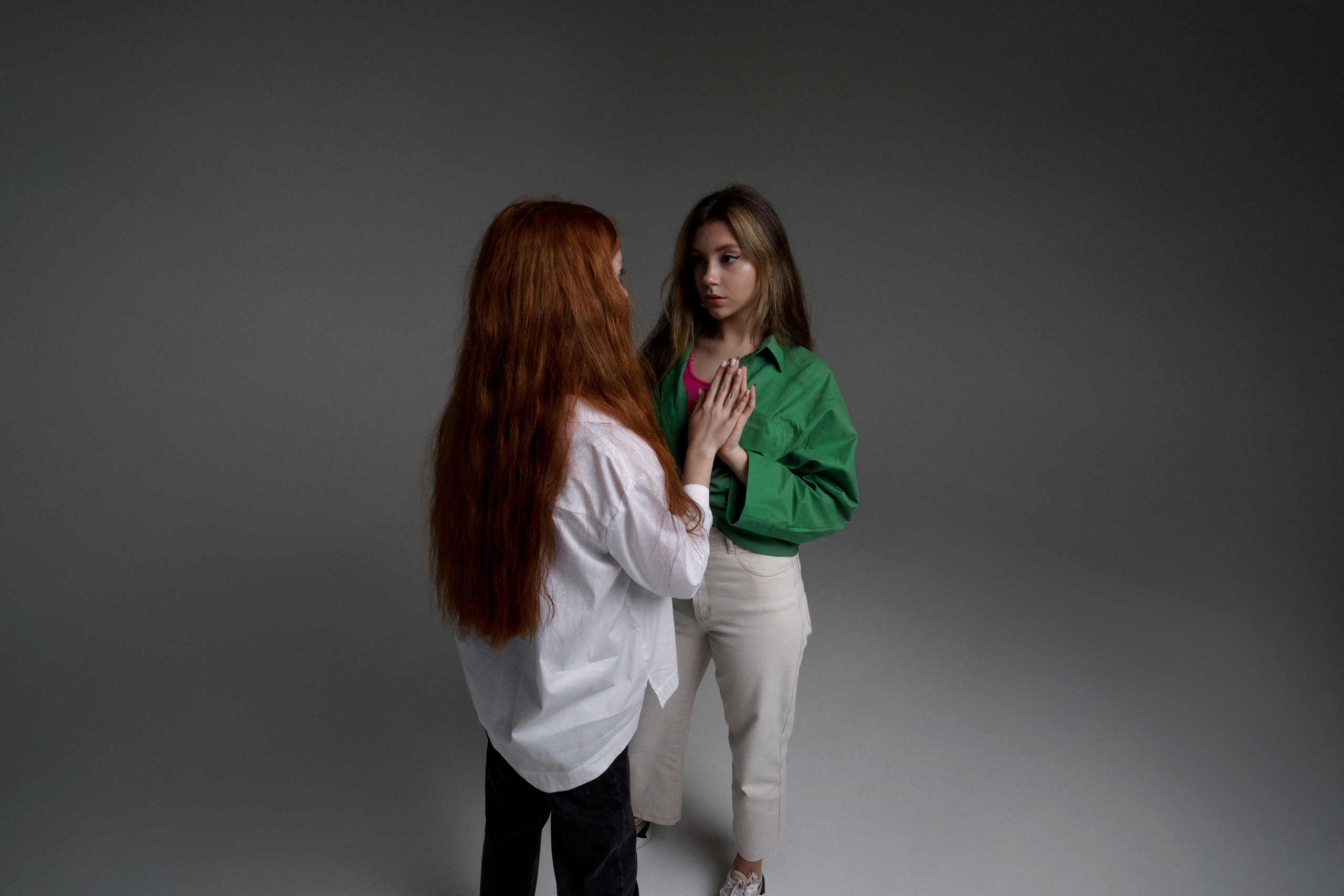 Девчонки в студии. Ольга Плаксина фотограф в Саратове