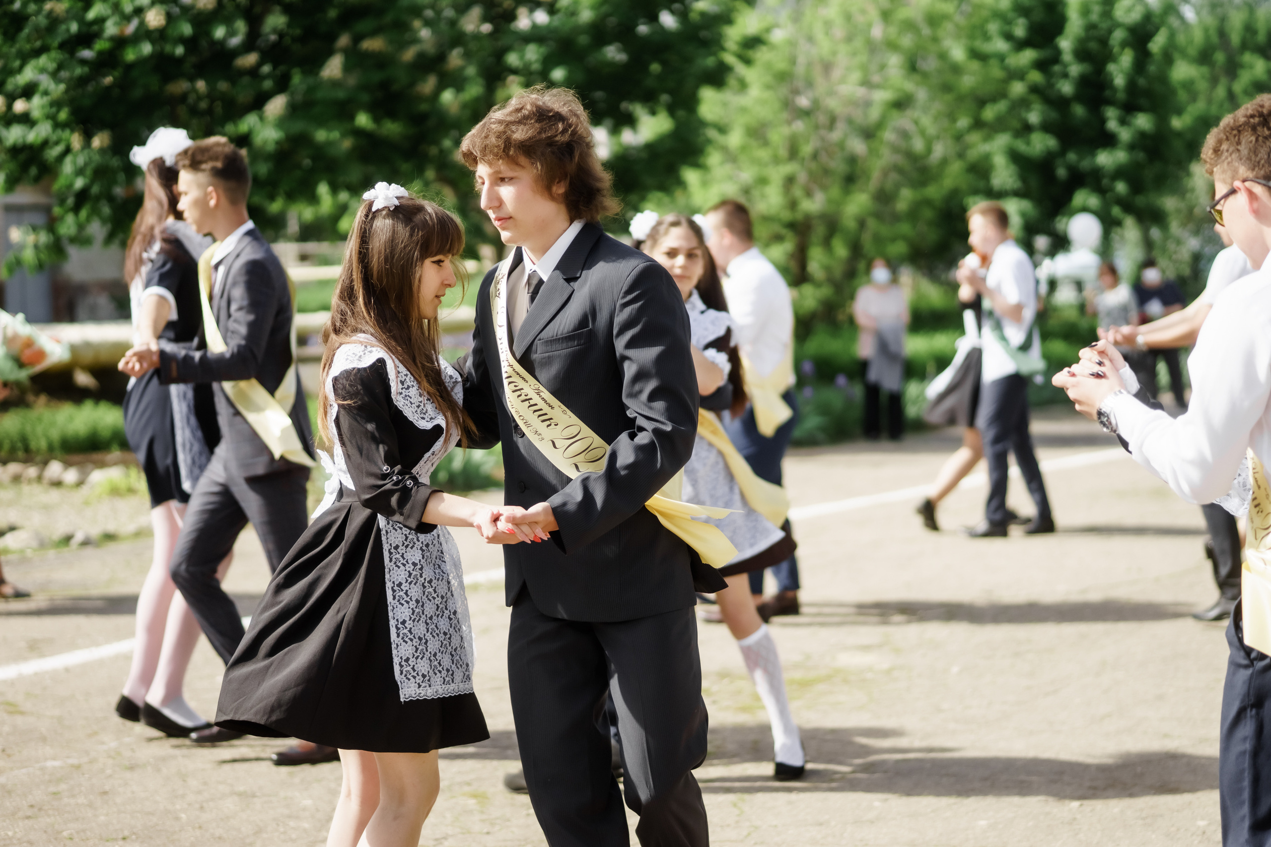 Последний звонок 11 кл. Ольга Плаксина фотограф в Саратове