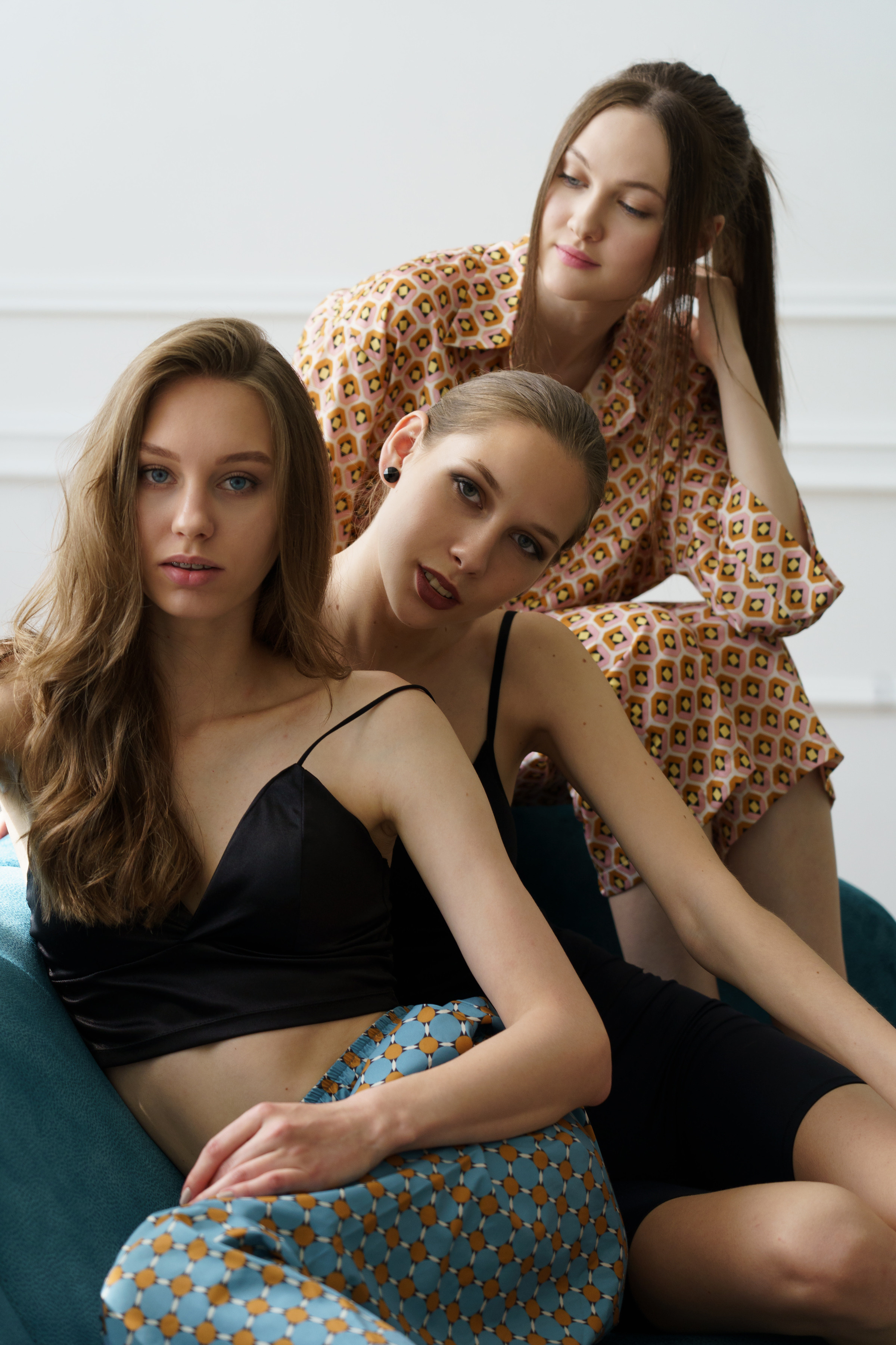 Девчонки в студии. Ольга Плаксина фотограф в Саратове