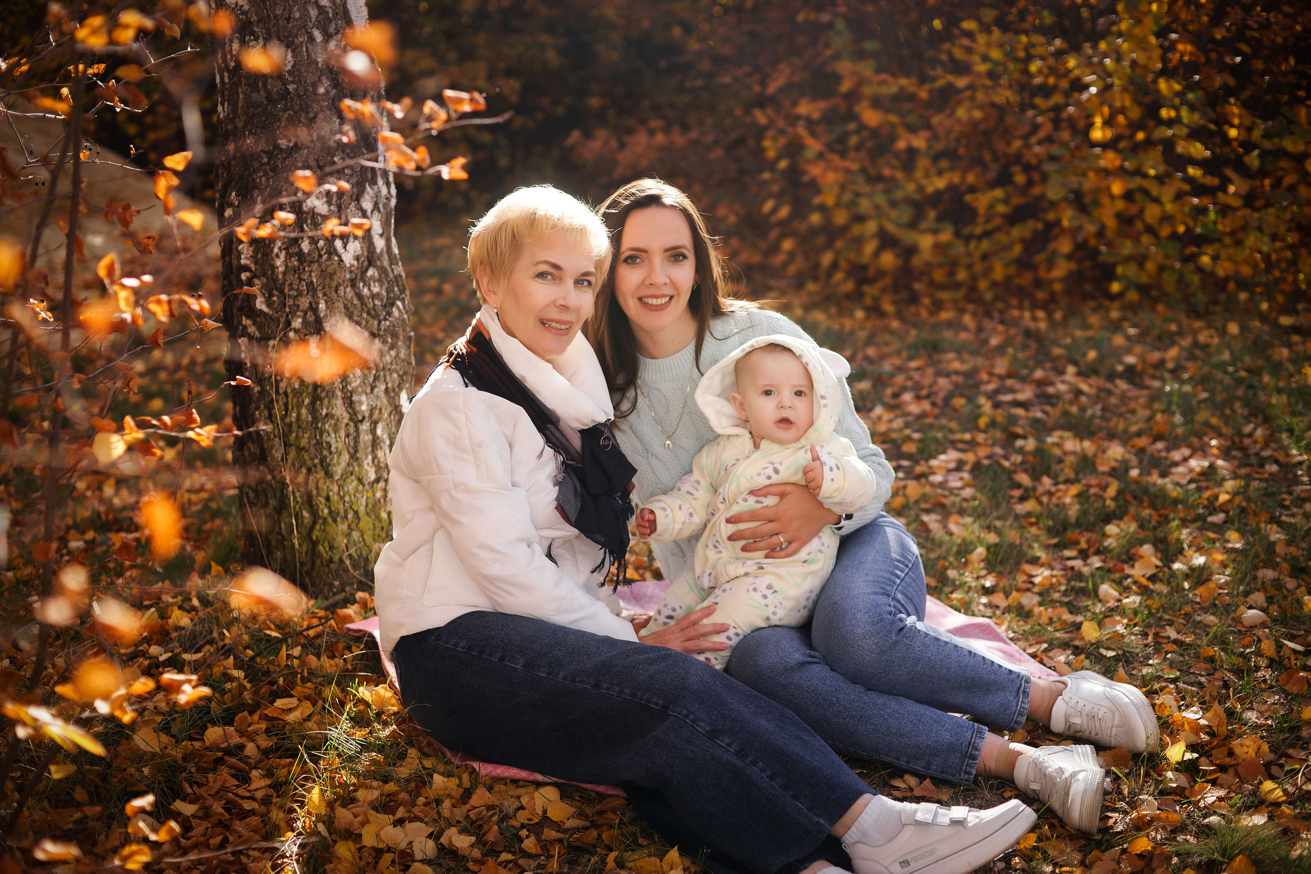 Алена с мамой Таней и Доченькой. Ольга Плаксина фотограф в Саратове