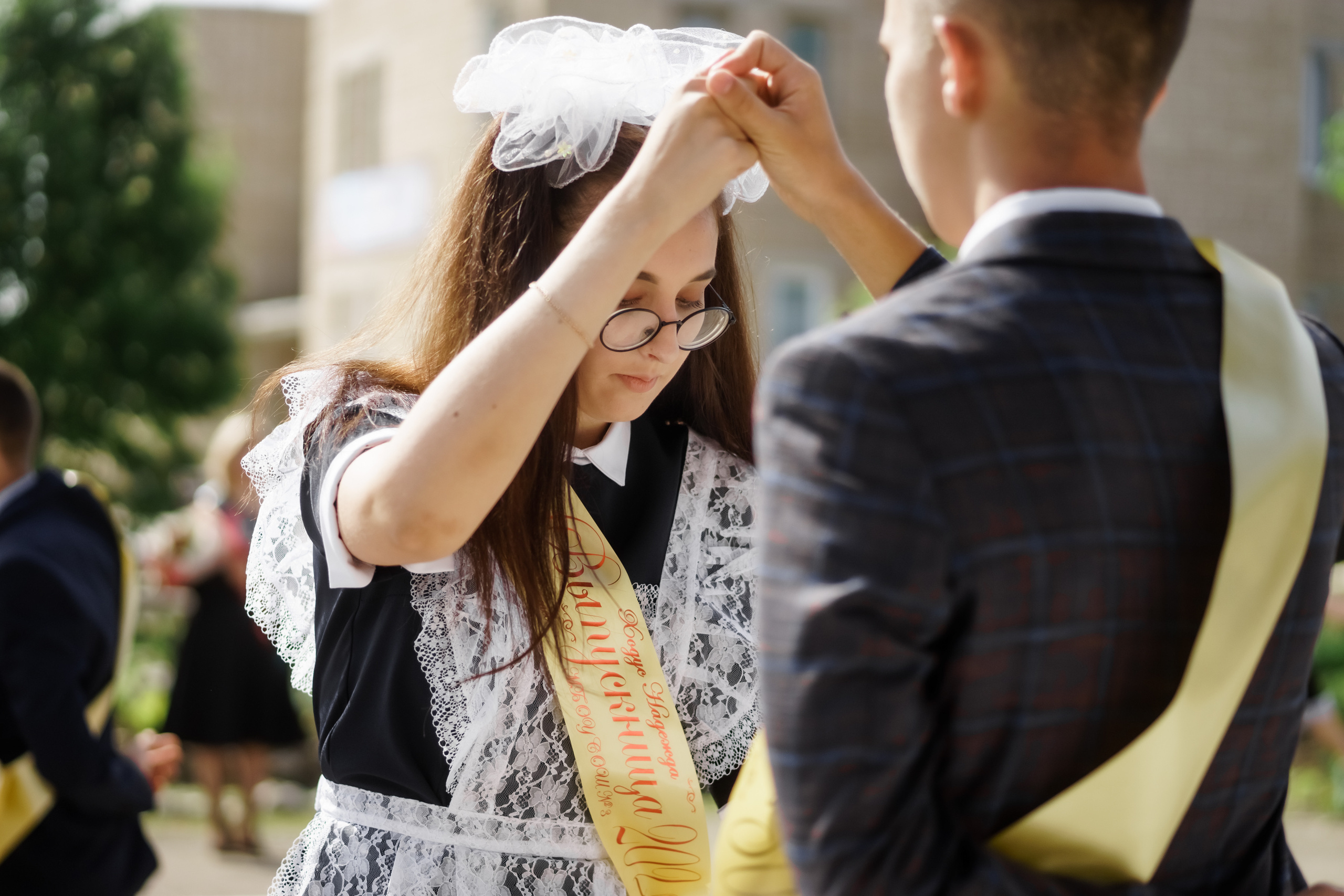 Последний звонок 11 кл. Ольга Плаксина фотограф в Саратове