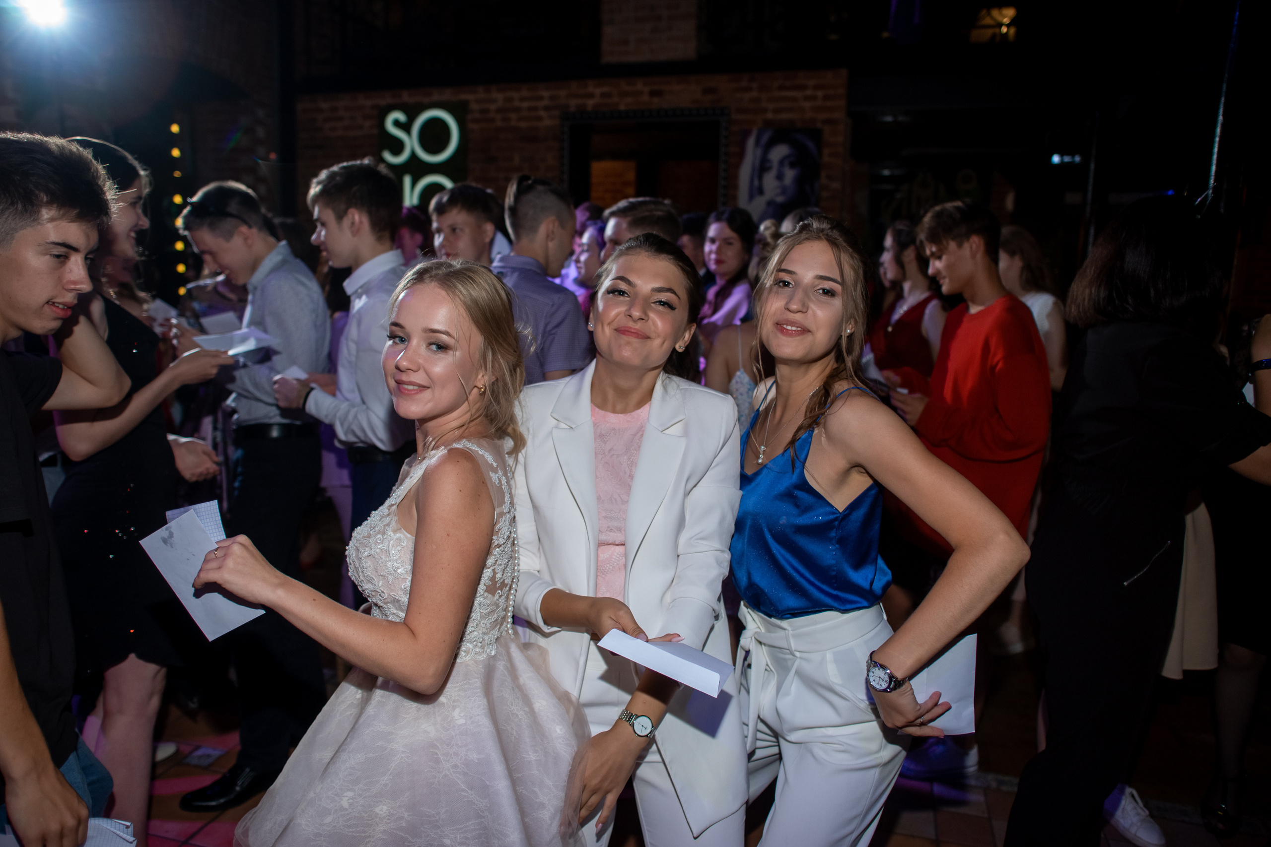 Фотосессия выпускного 2022. Ольга Плаксина фотограф в Саратове